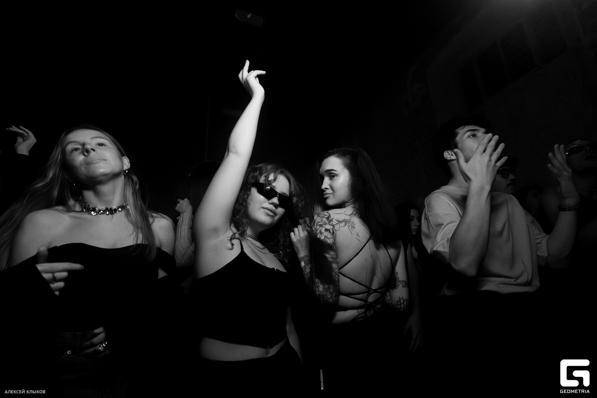 OTF_1007-Улучшено-Ум. шума.jpg