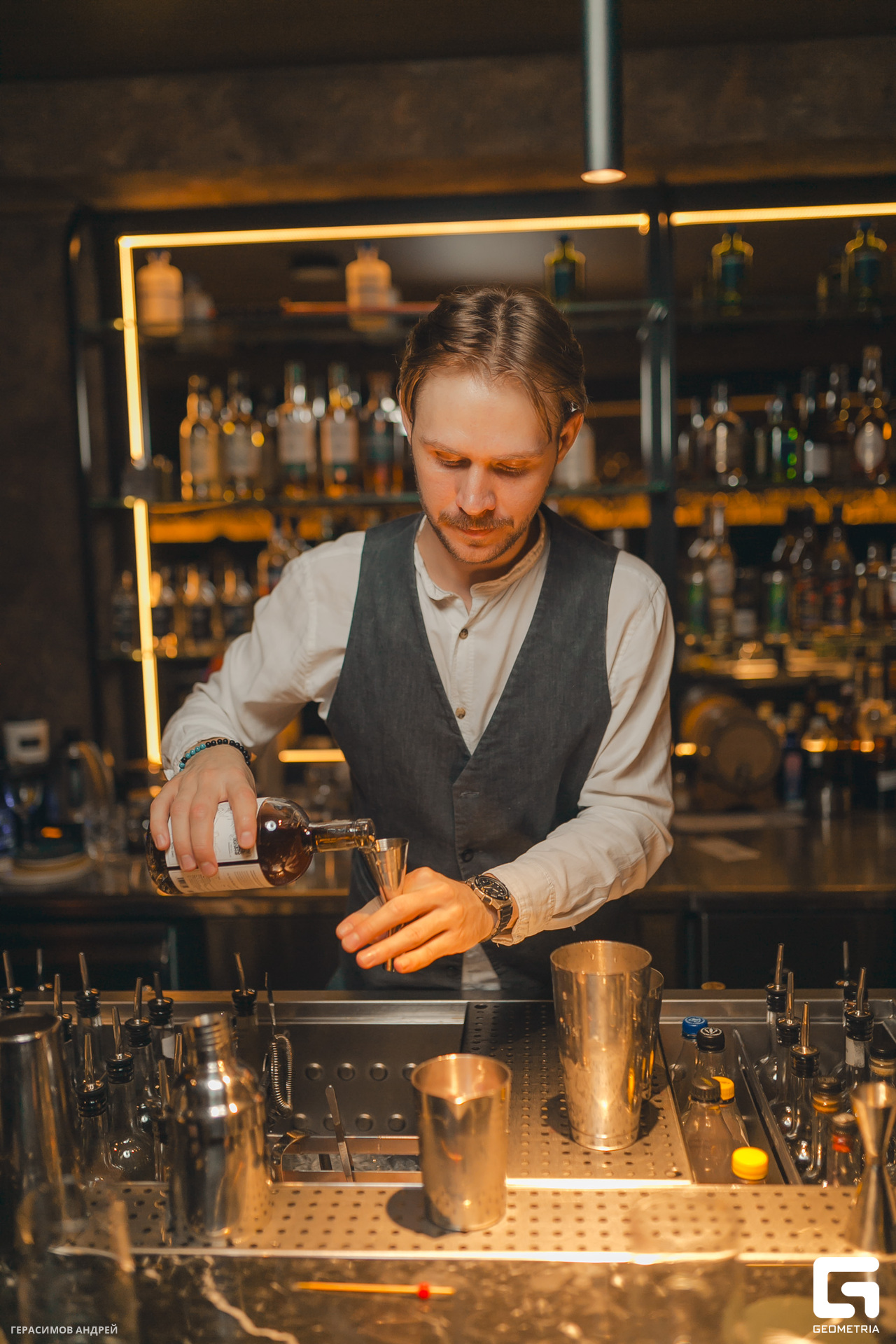 053 Bloom 12. 01.jpg