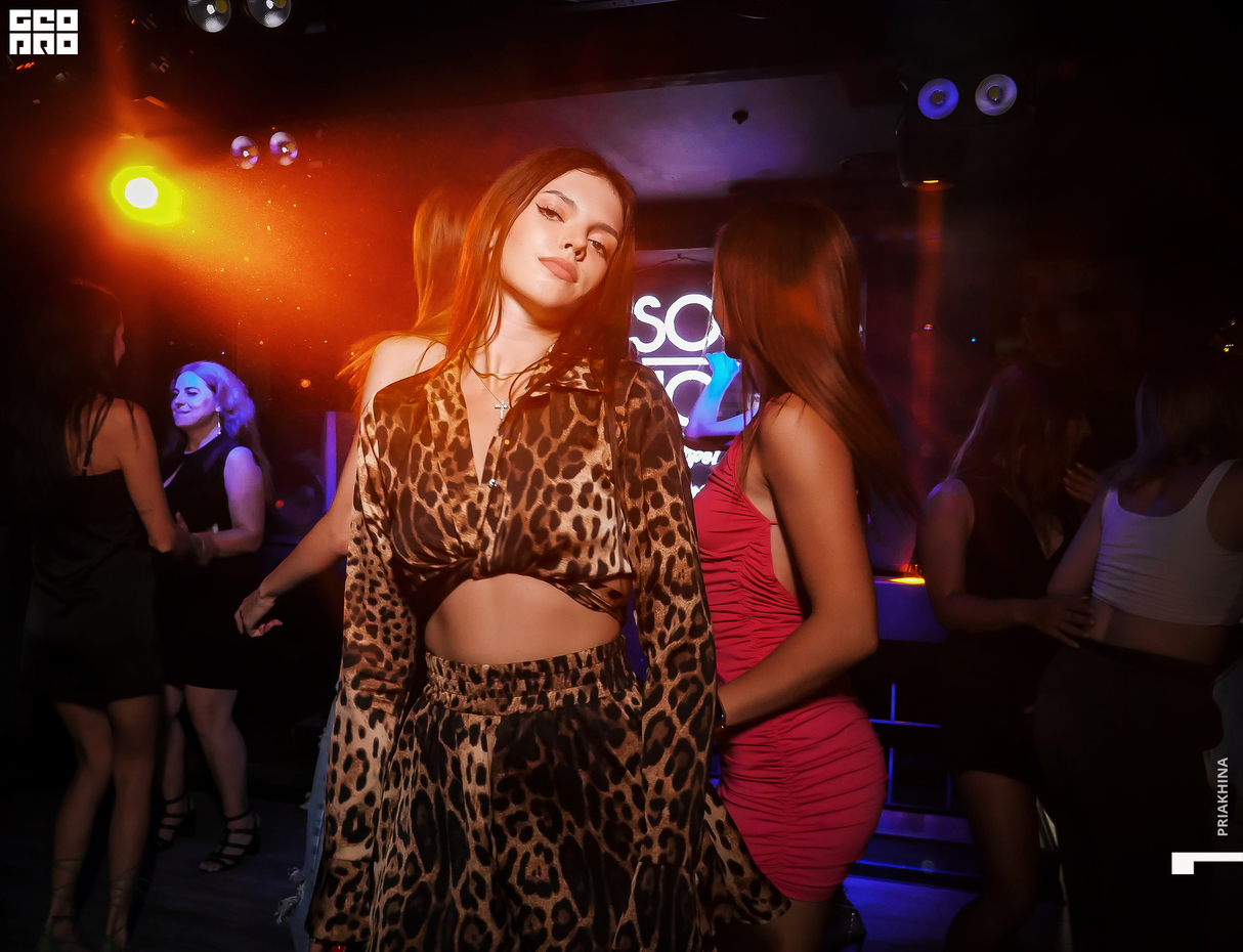 Saturday party 21
