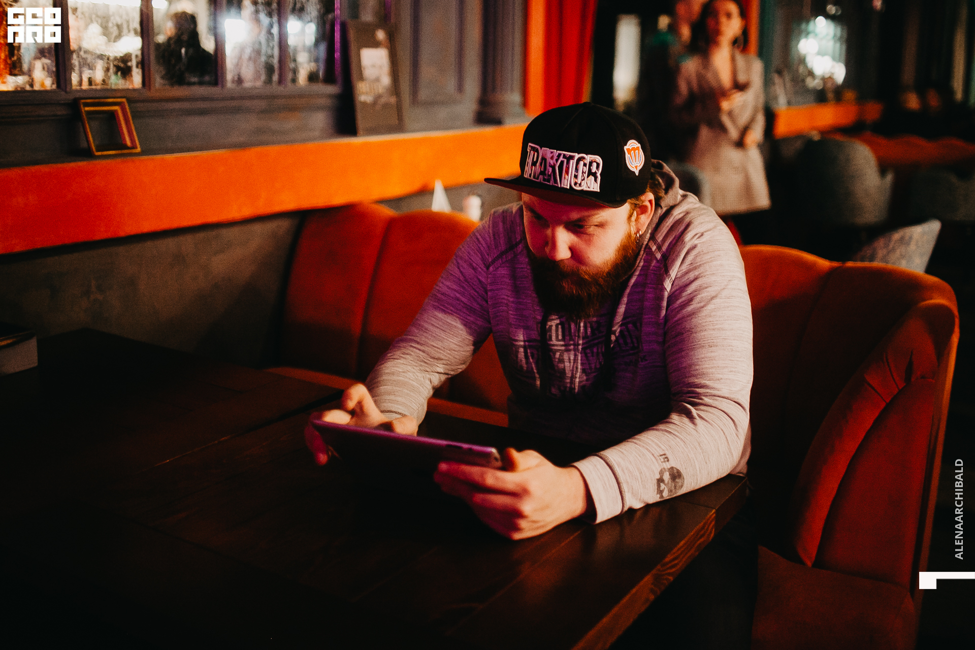 2020-11-13 22-00-27_alenaarchibald_009.JPG