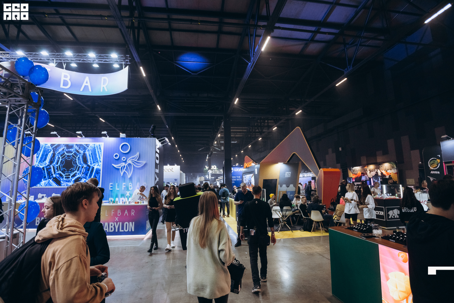 2022-12-11 15-04-24 @markovninart.jpg