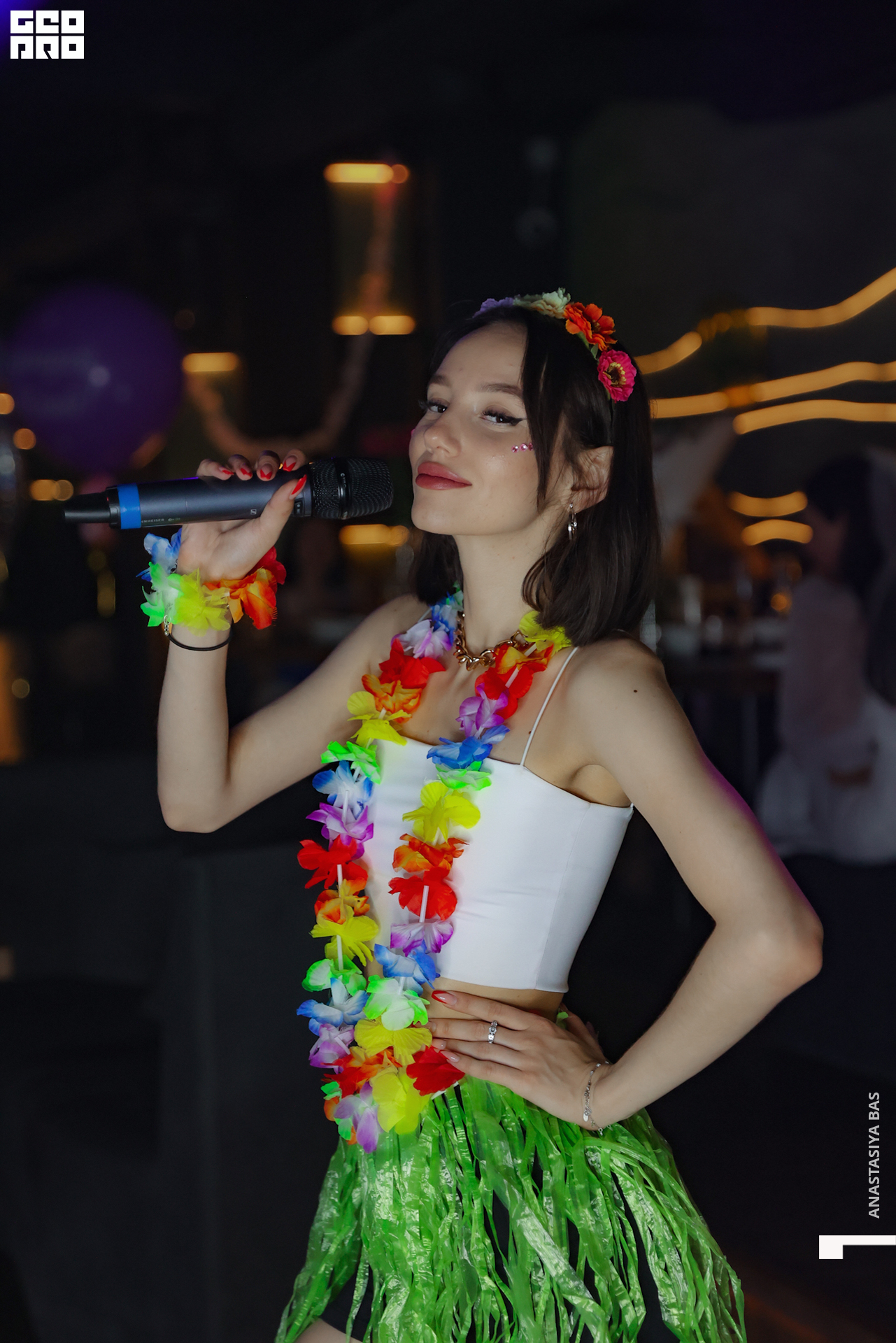 4.06 Applause-114.jpg