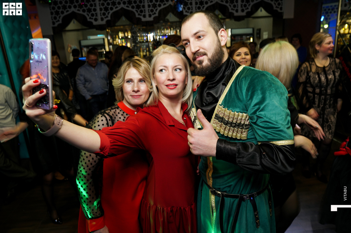 Пятничный вечер! 24