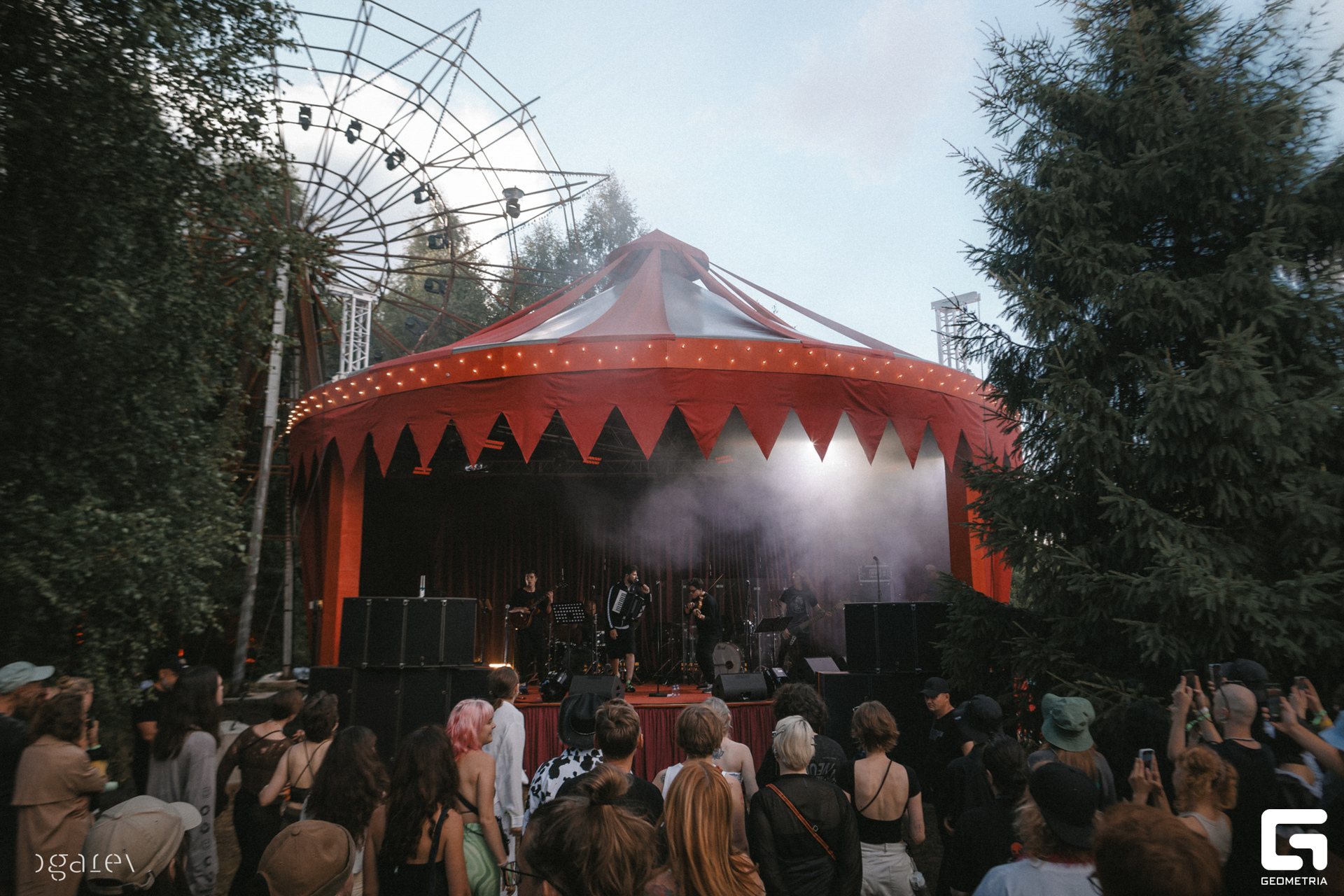 OUTLINE 2024-427-146.jpg