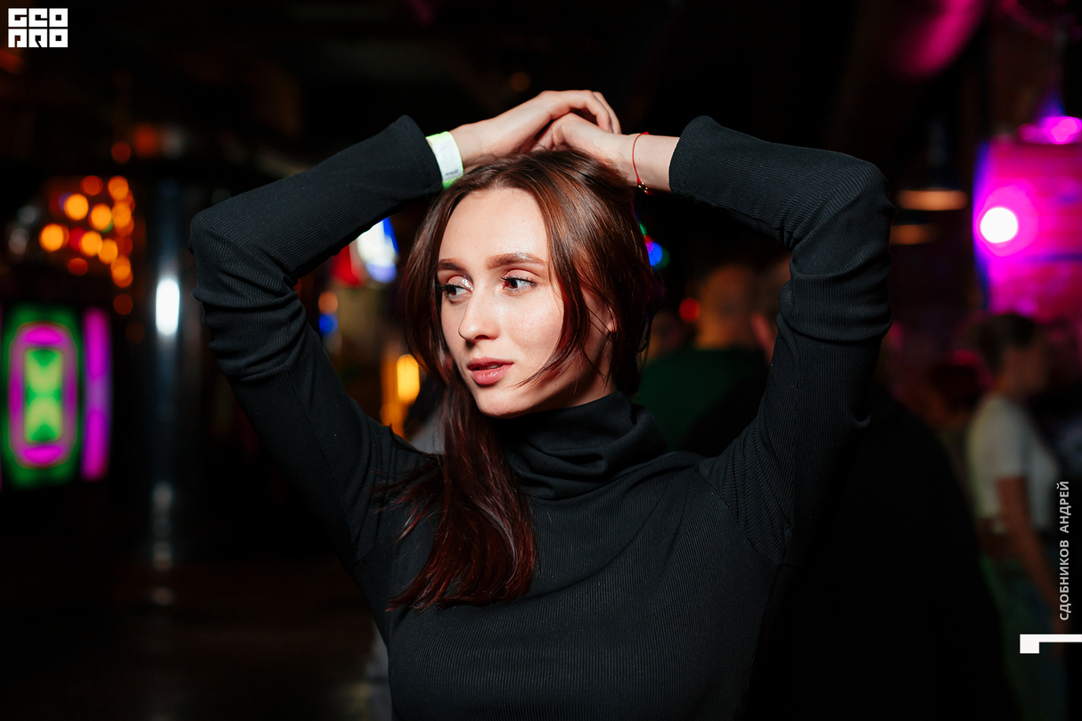Суббота - в "Свои Да Наши" 8