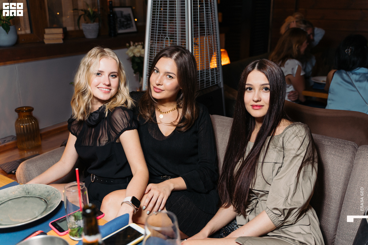 Вечер пятницы в ресторане Barbresco 24