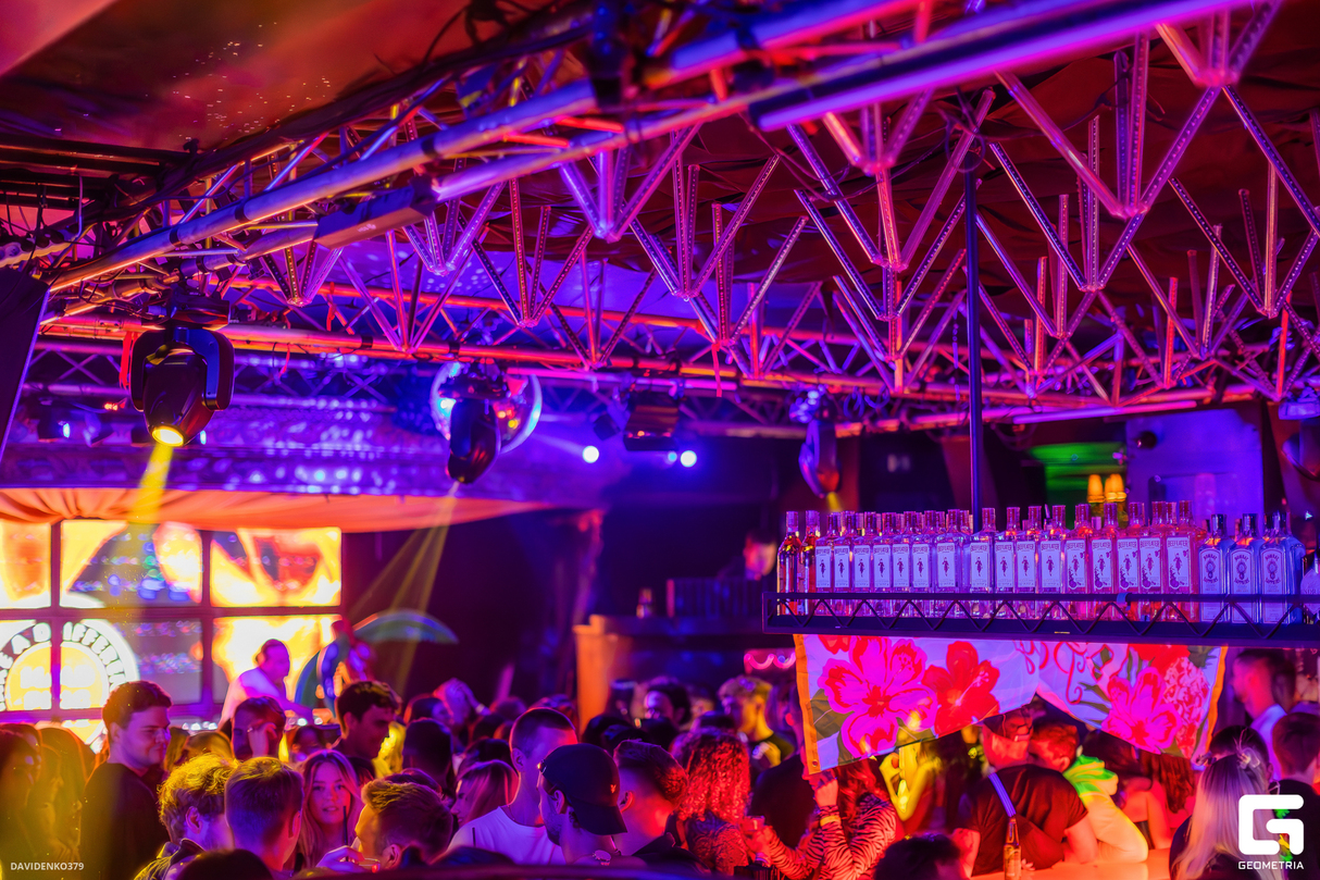 Friday Party at One Club 7