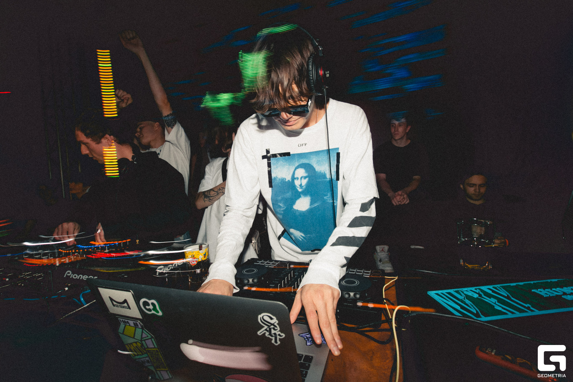 143 Repeat 21.10.jpg