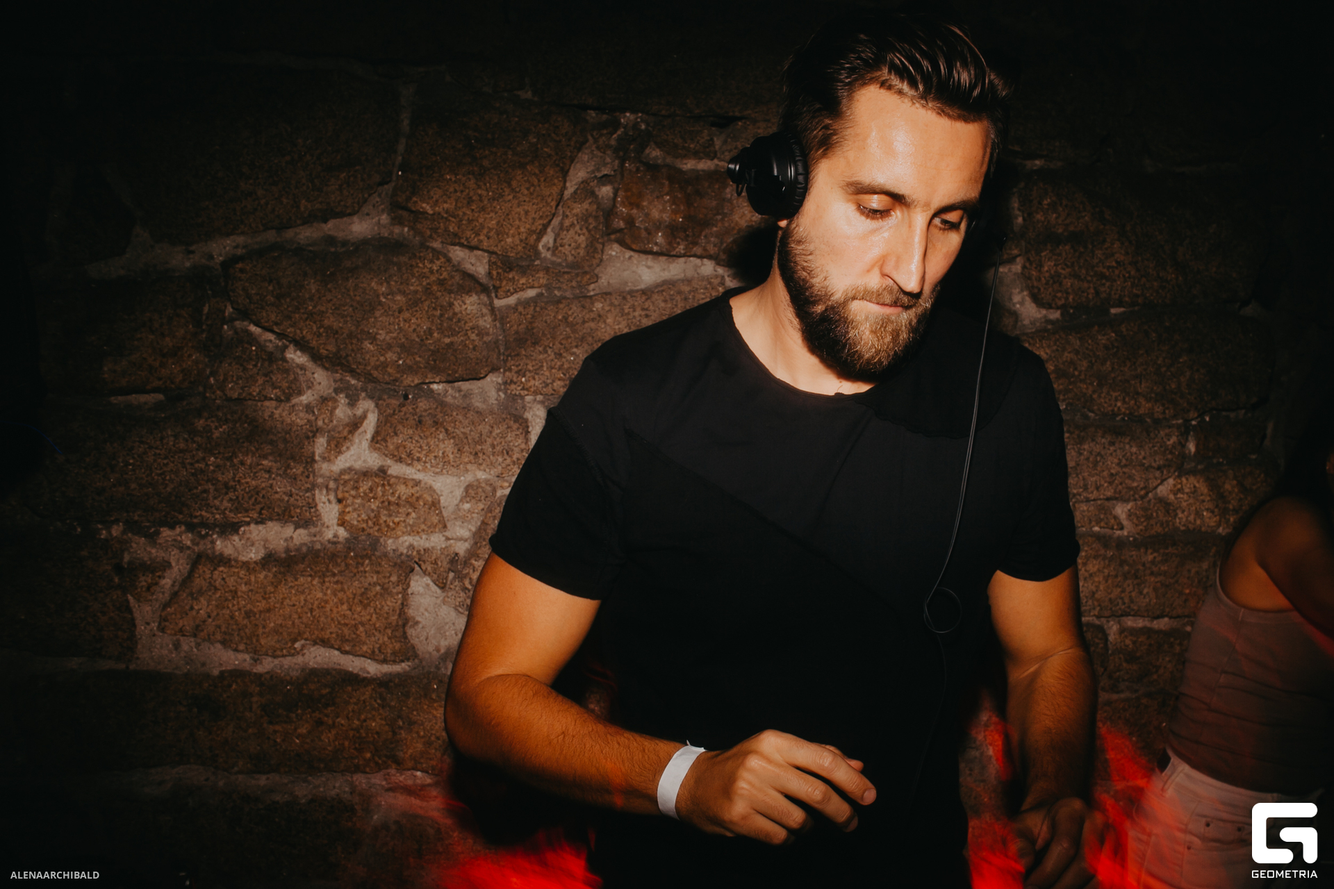 2023-07-15 00-21-46_alenaarchibald094.JPG