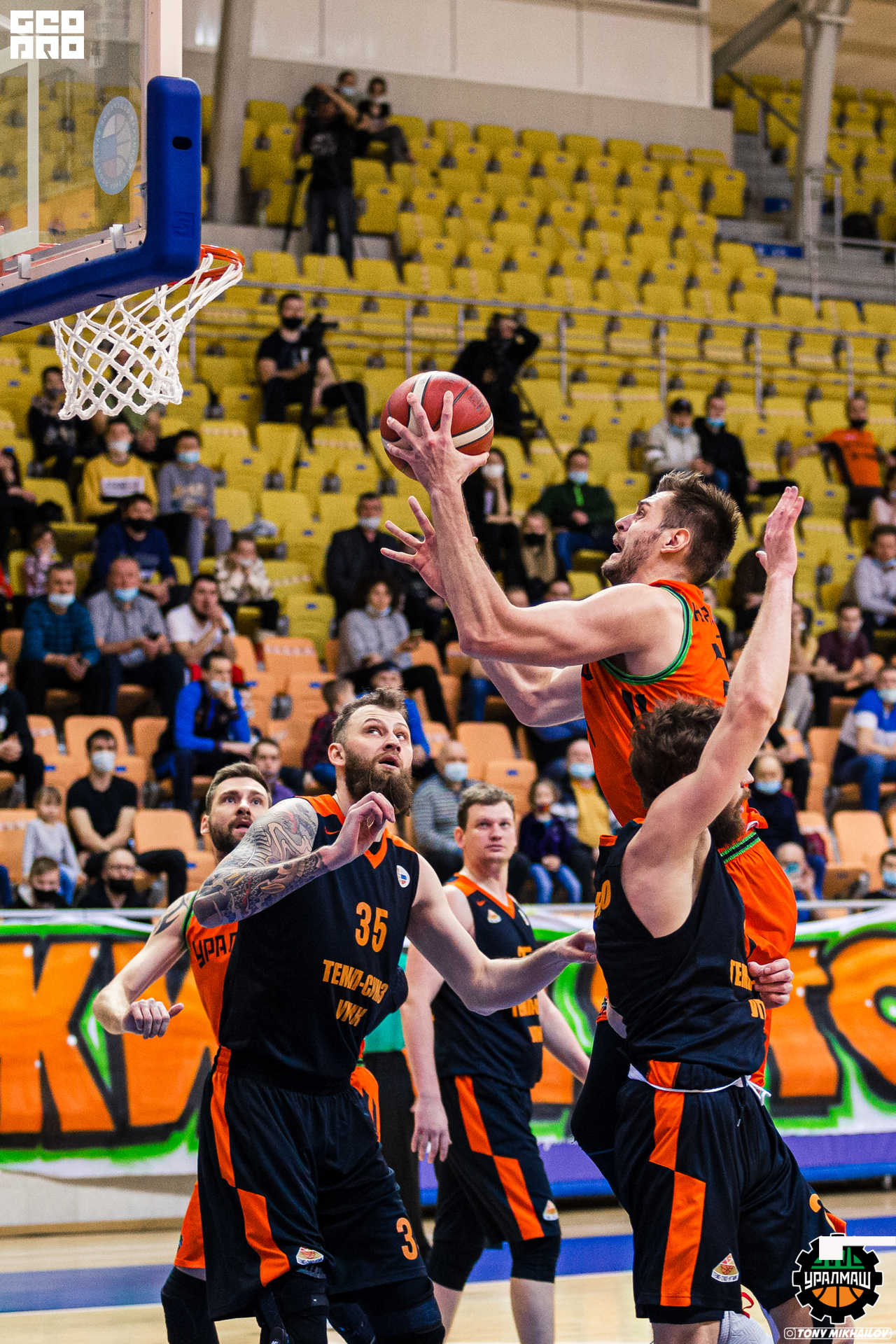 015-09-04-2021-19-07-Уралмаш - Михайлов - 2560.jpg