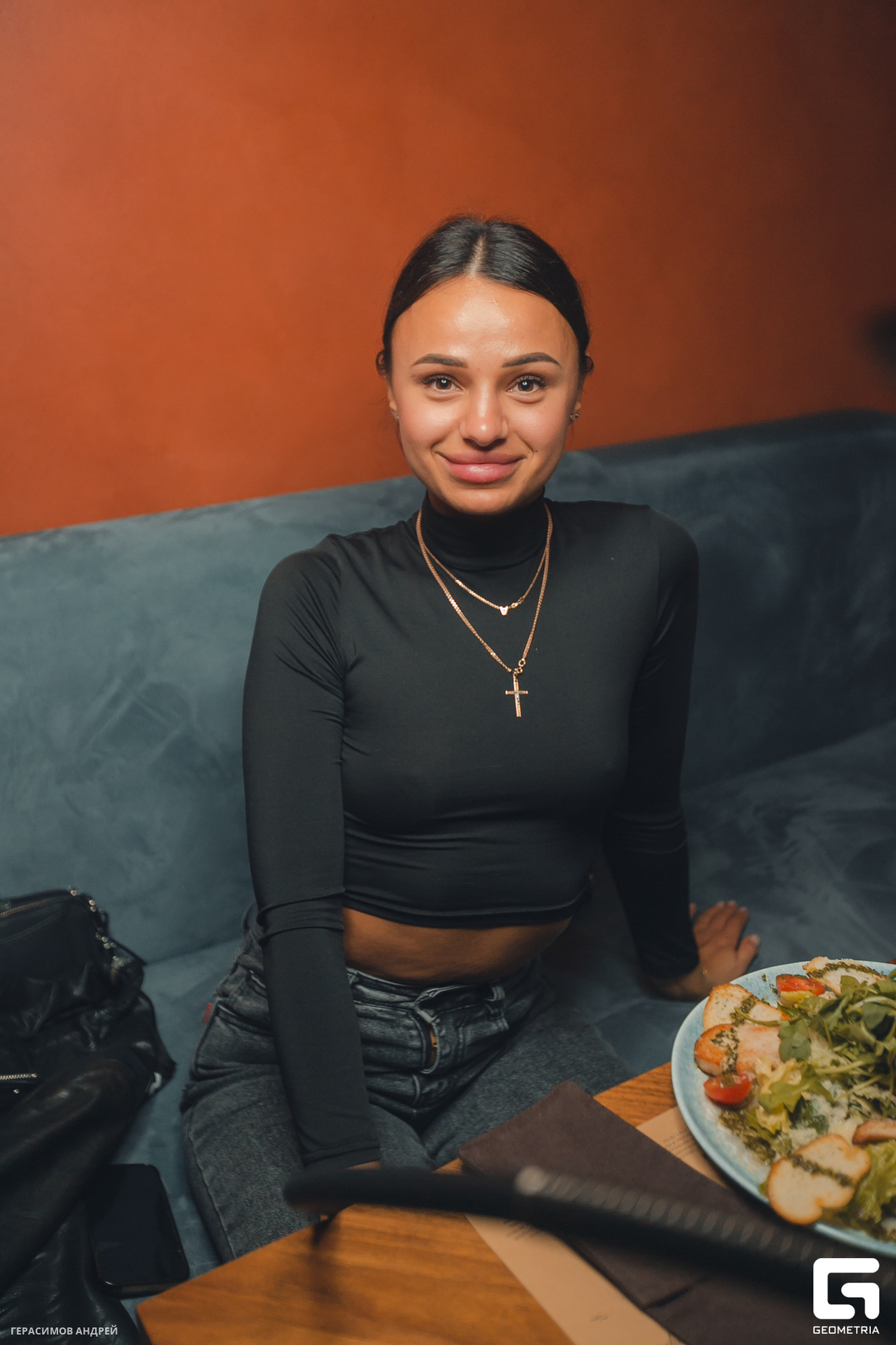 ДОМ ХИНКАЛИ 21