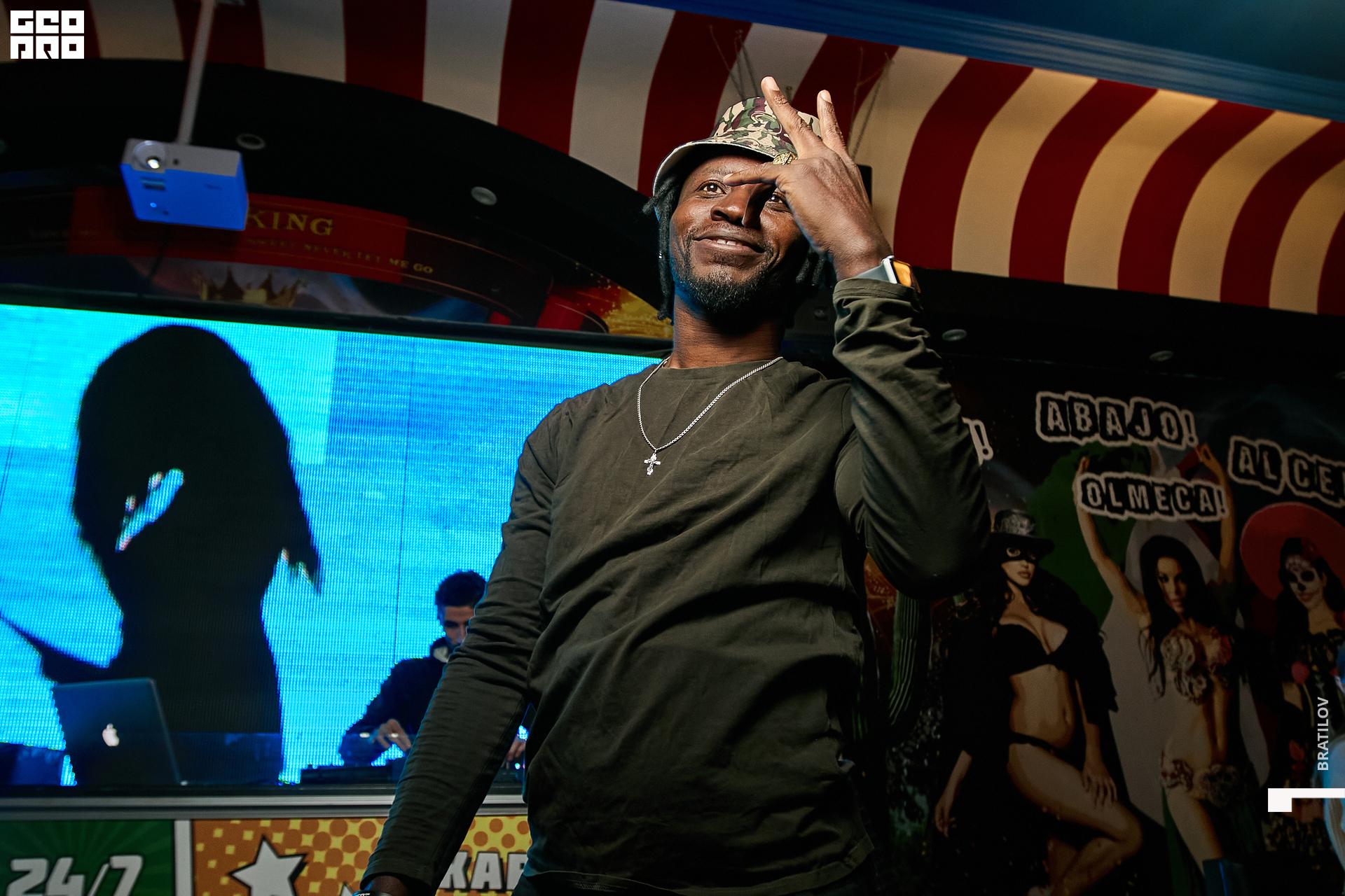 00036 - 2022-10-01 01.59.31 - Alex Bratilov.jpg