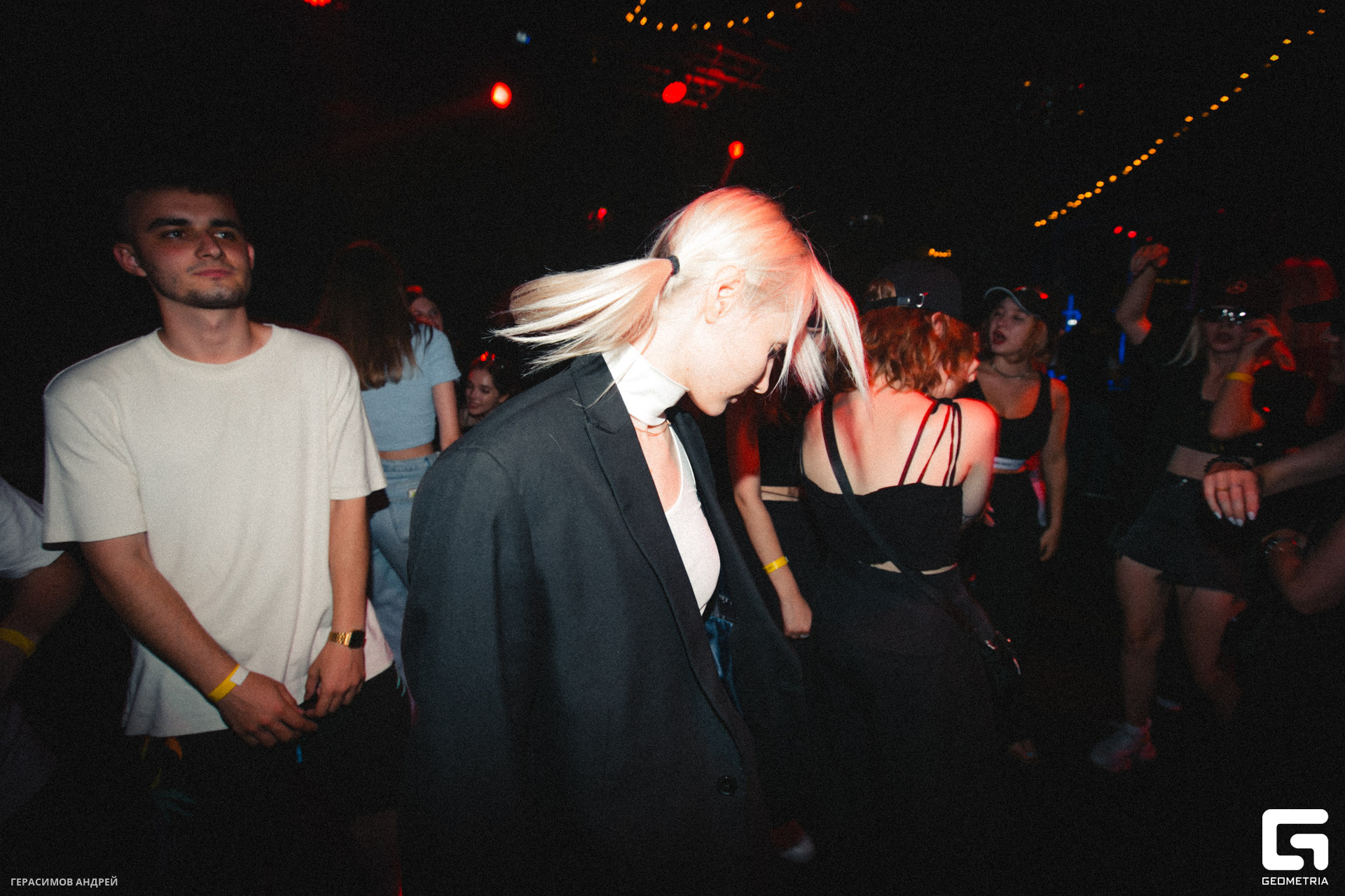 033 Repeat 26.08.jpg