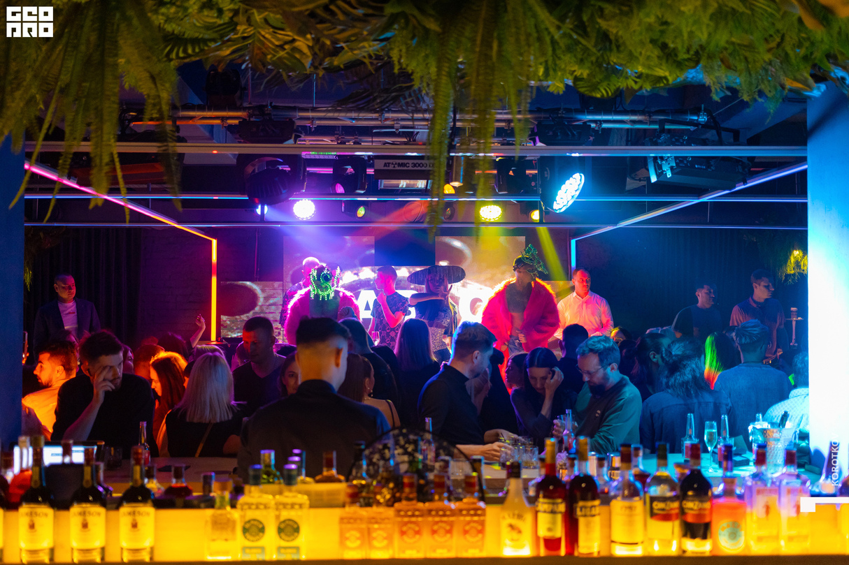 Weekend Party 30