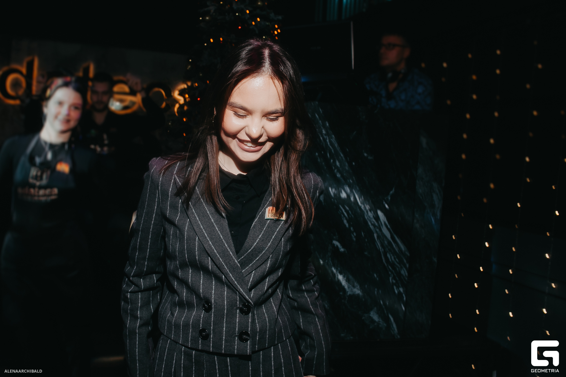 2023-12-08 20-00-38_alenaarchibald097.JPG