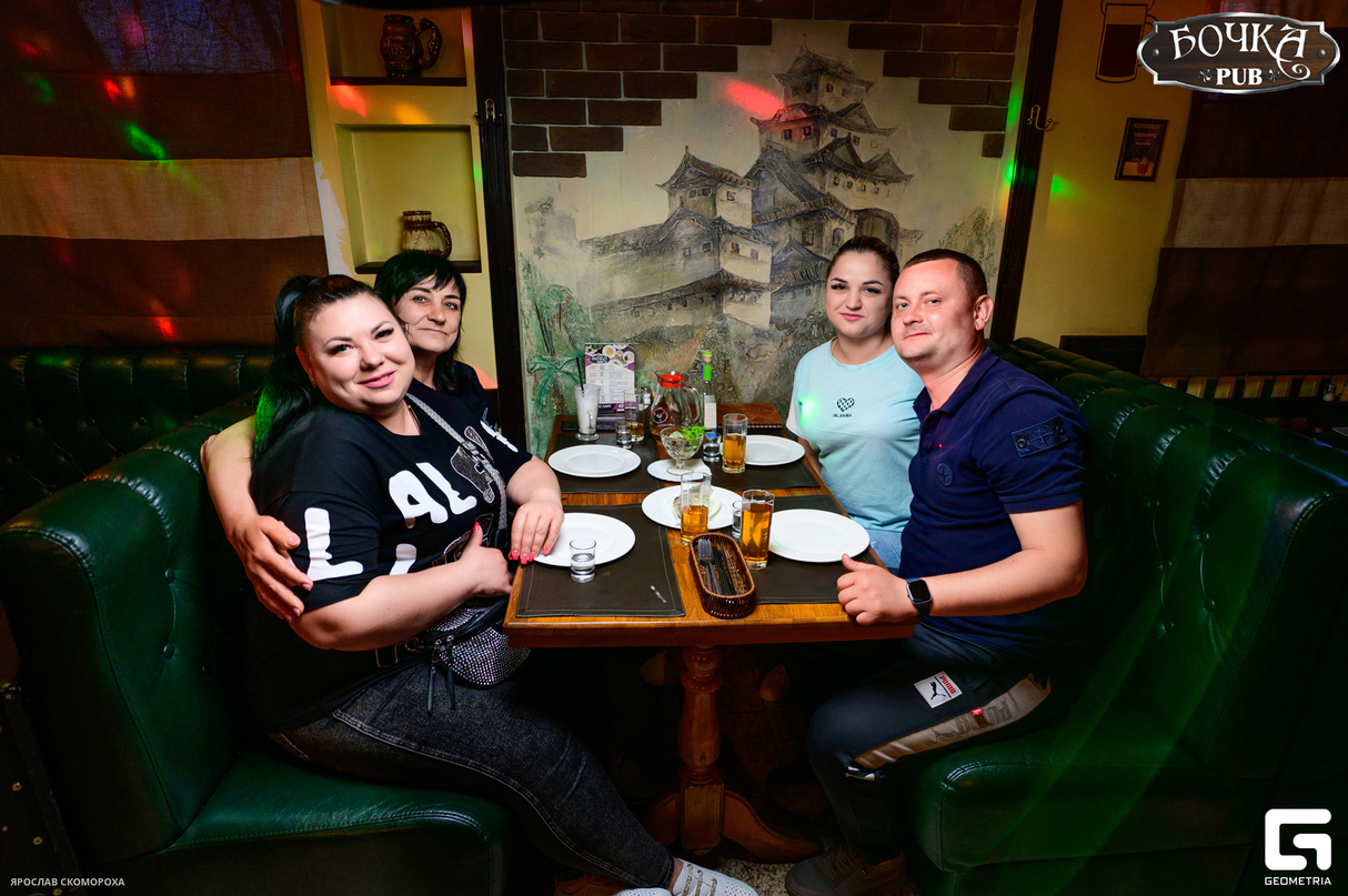 Суббота в PUB Бочка 15