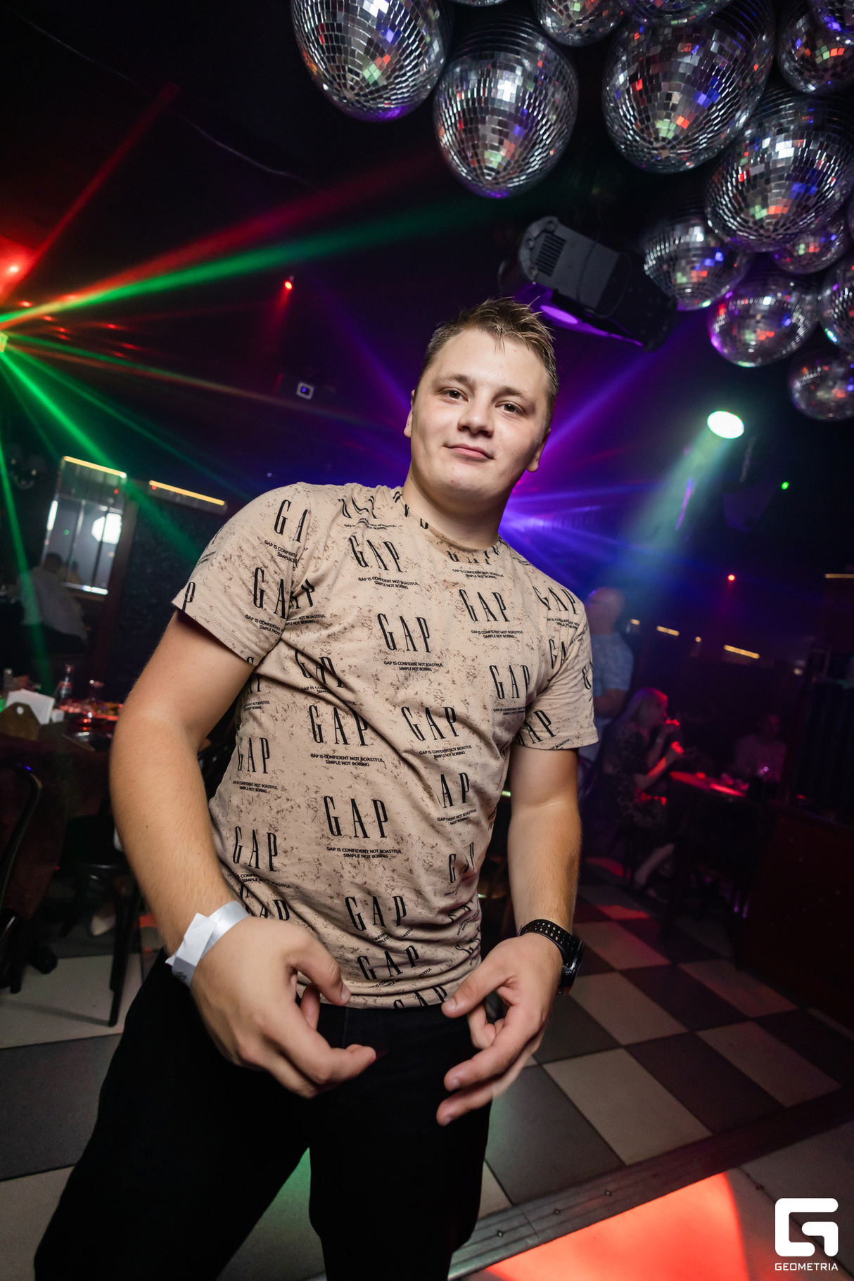 Saturday party 26