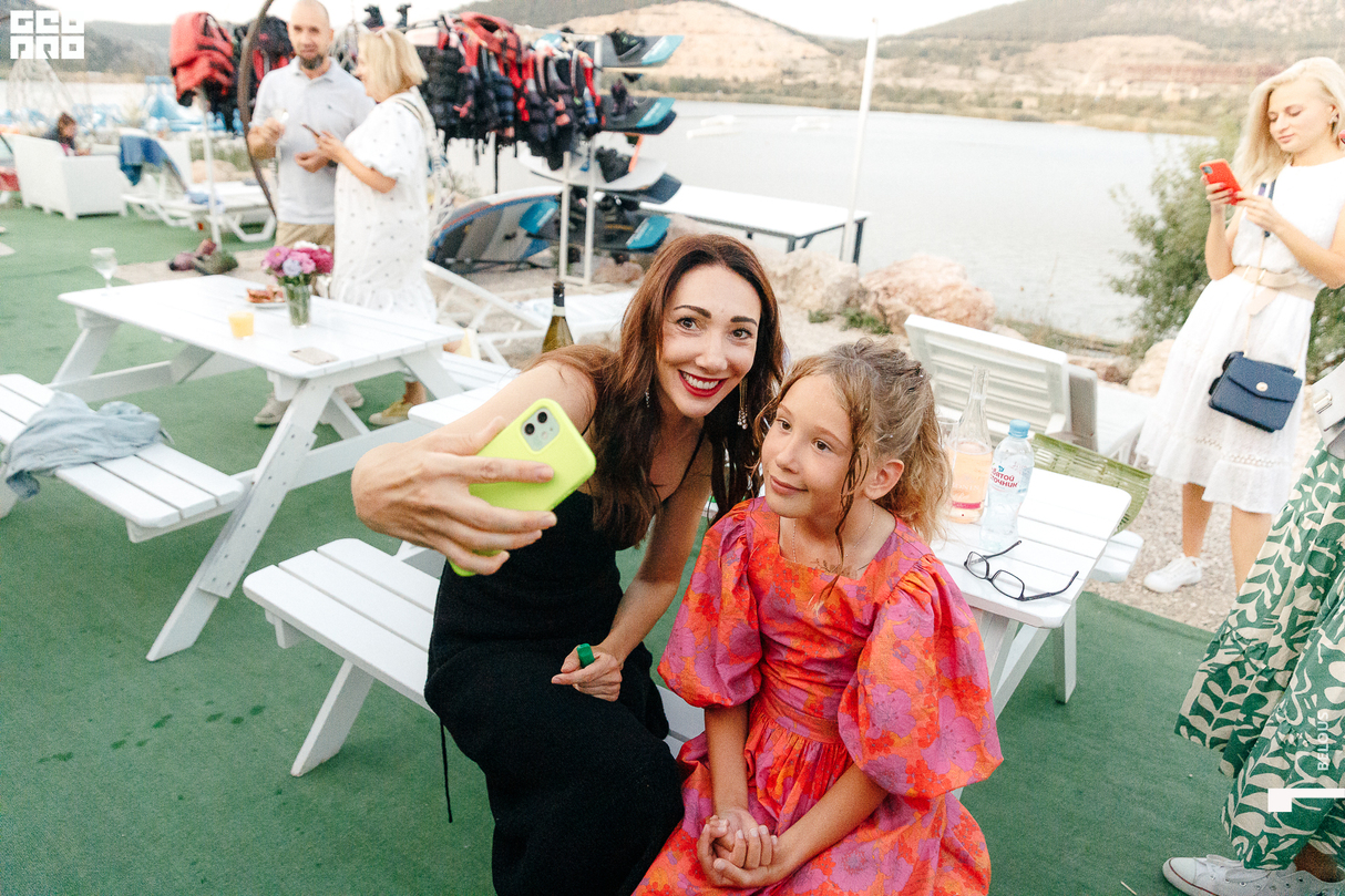 Sunset party 16