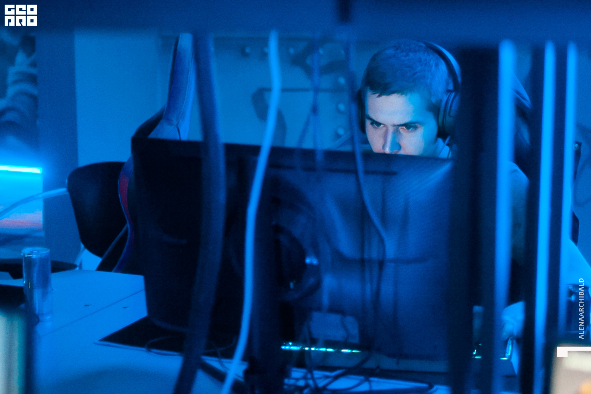 011 111922130411_arseniyermakov.jpg