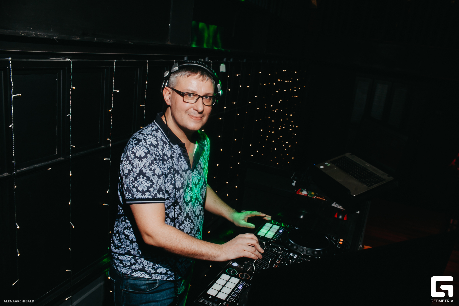 2023-12-08 20-00-38_alenaarchibald042.JPG