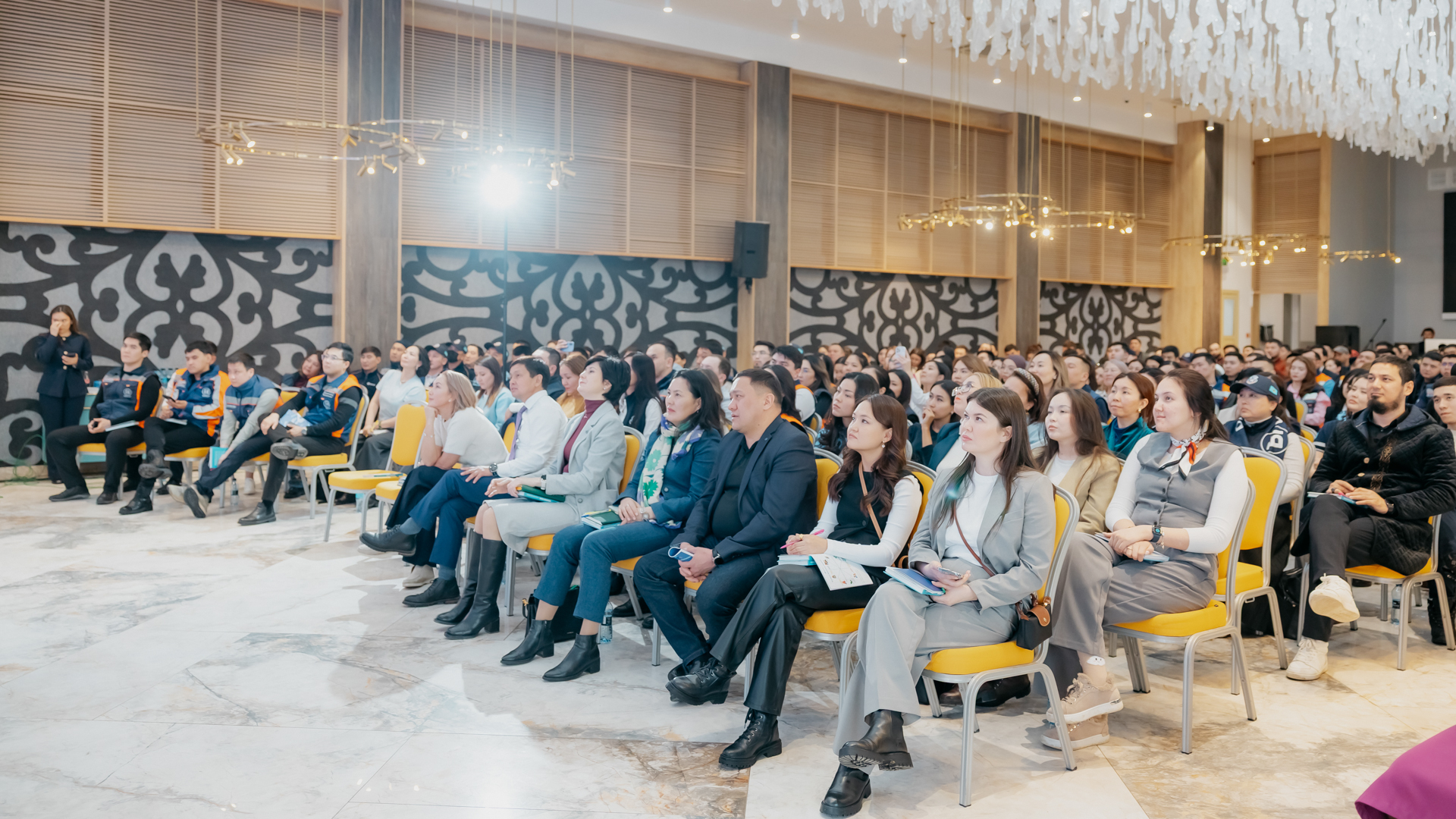 BI UNIVERSITY Atyrau (Print)-080.jpg