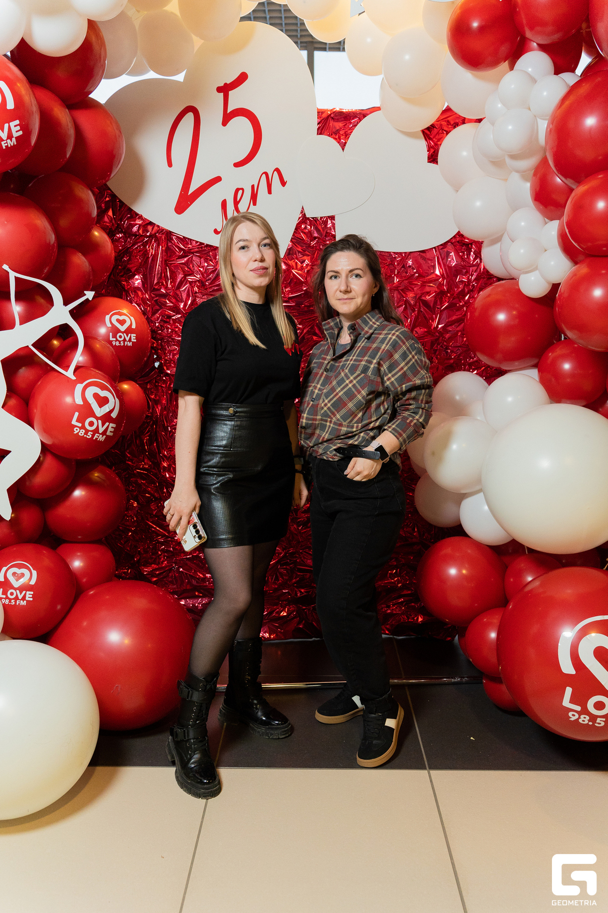 Фотозона Big Love Show 2025 в честь 25-ти летия  LOVE RADIO 28