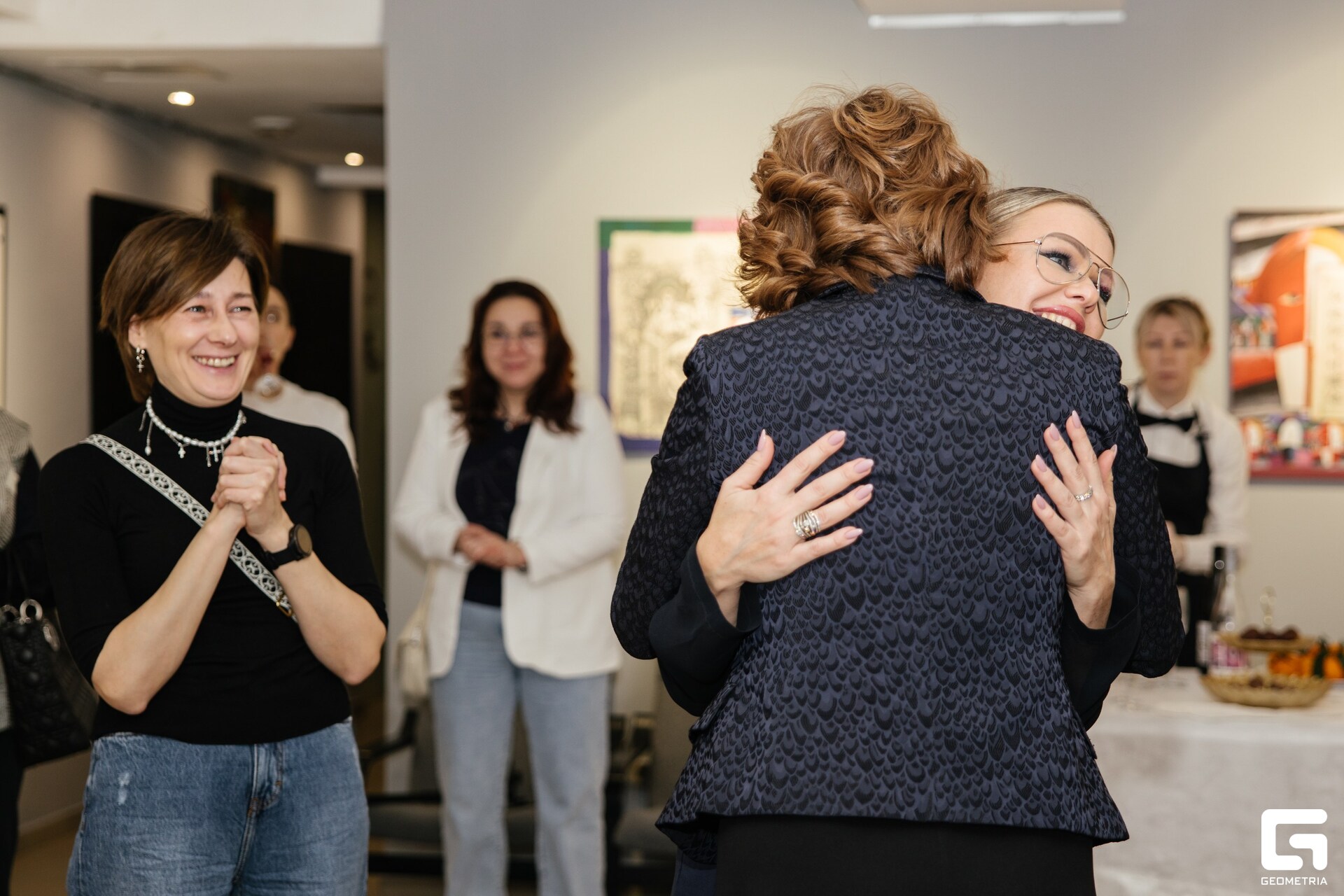 Element (180)_resized.jpg