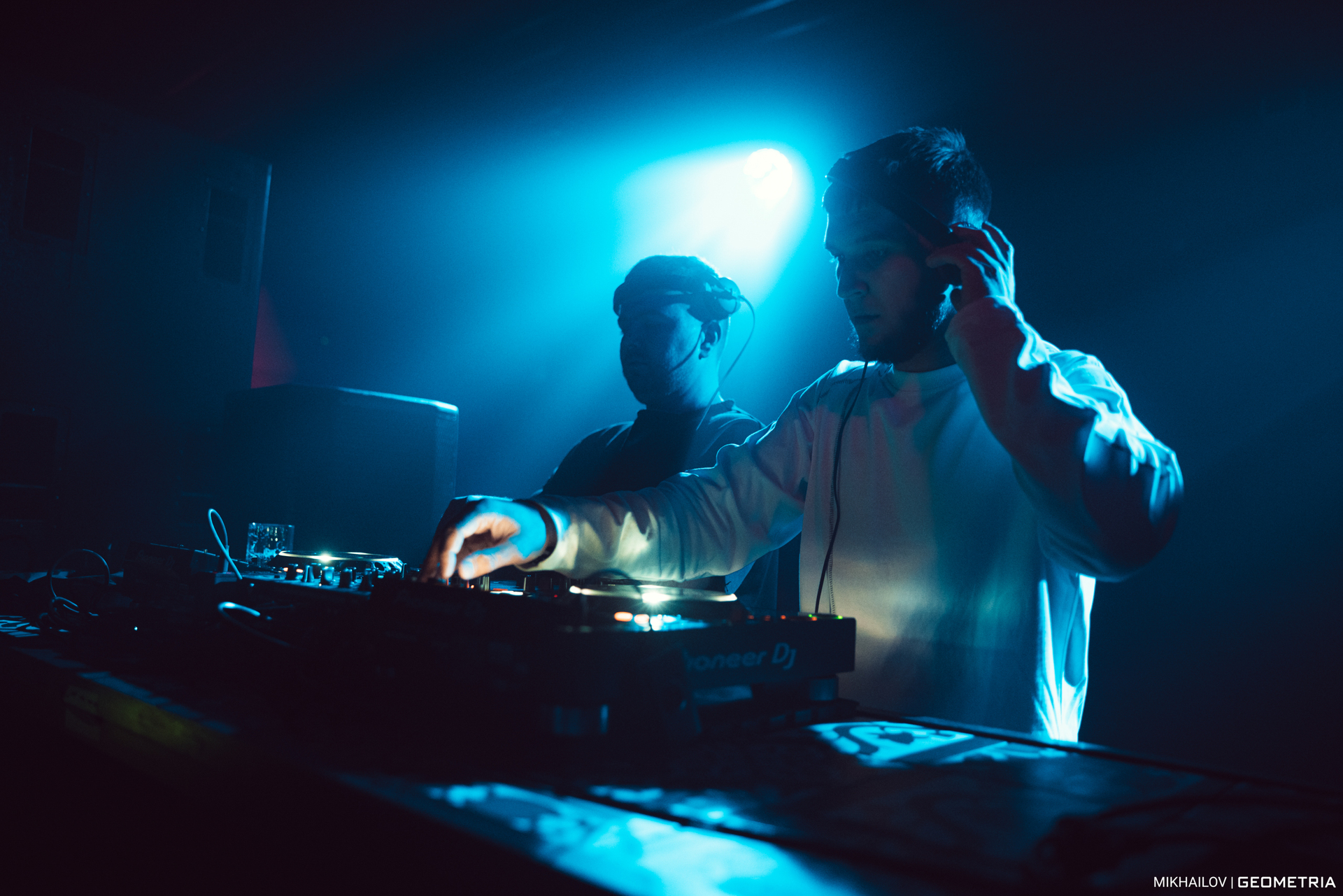 042-050425-1856 mikhailov-web.jpg