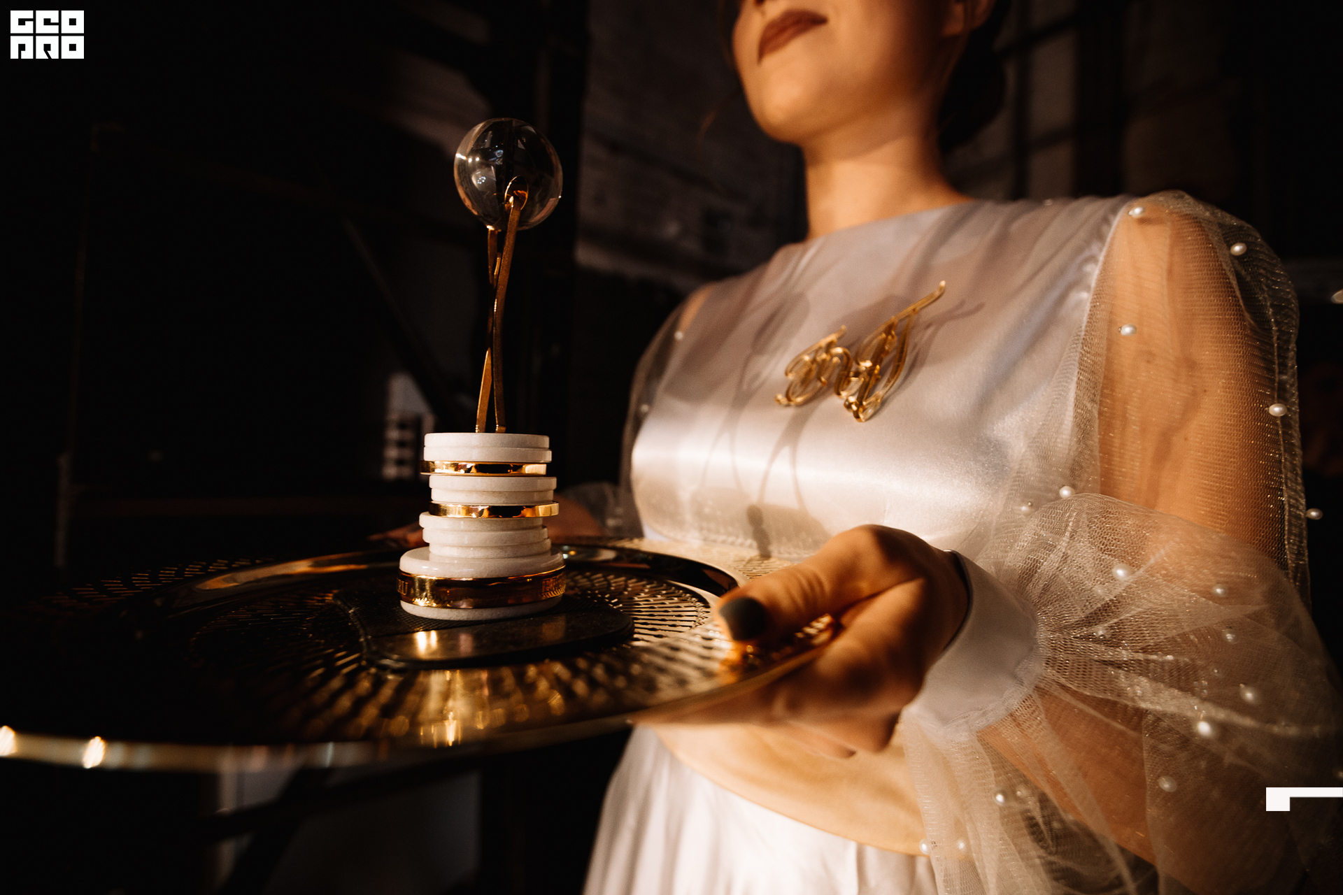 407_21-12-09 ISAEVA KASHIN SHVETS.jpg