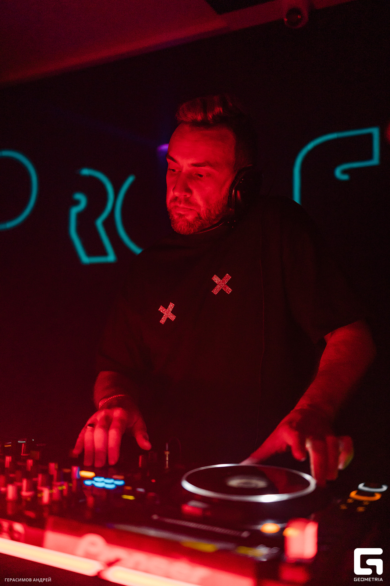 025 Place 26. 10.jpg