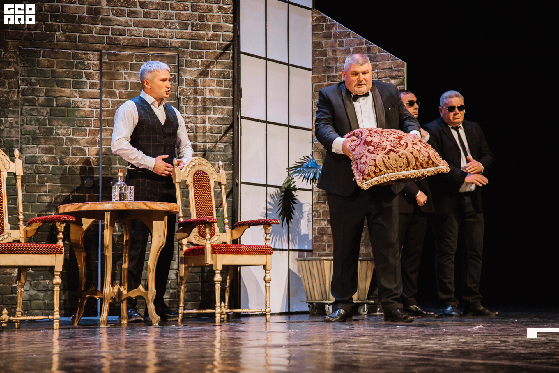 2021-11-23 19-45-28_Швец.jpg