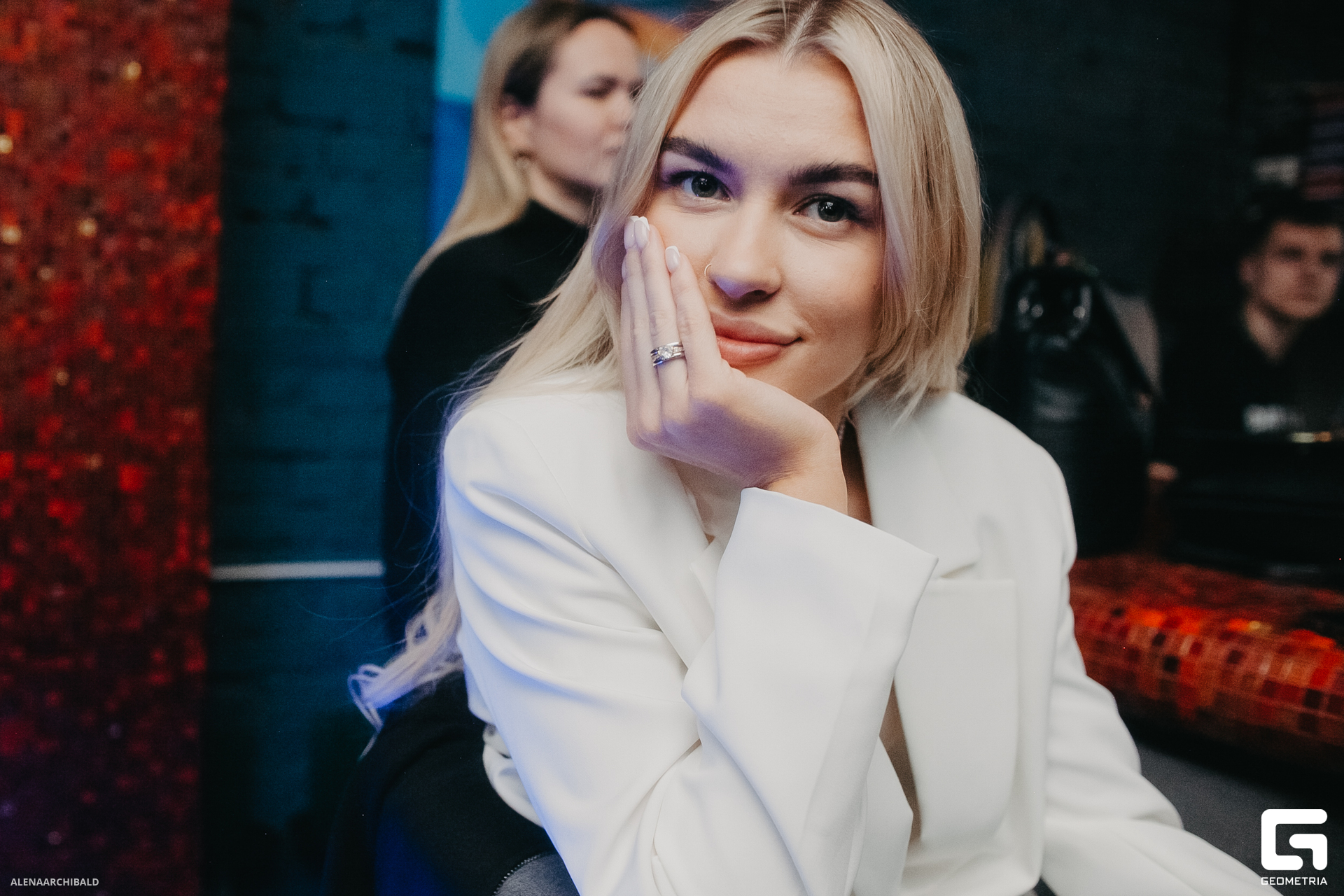 2023-04-08 00-27-04_alenaarchibald062.JPG