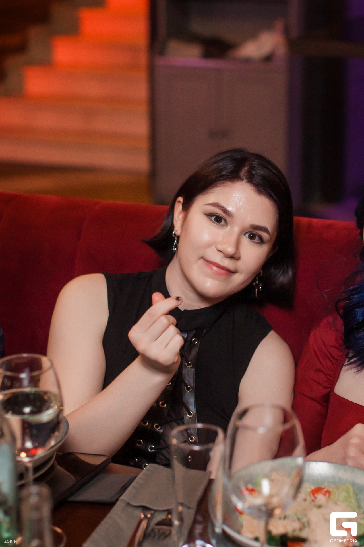 028-19-59-55-28-12-24- Zorin.jpg