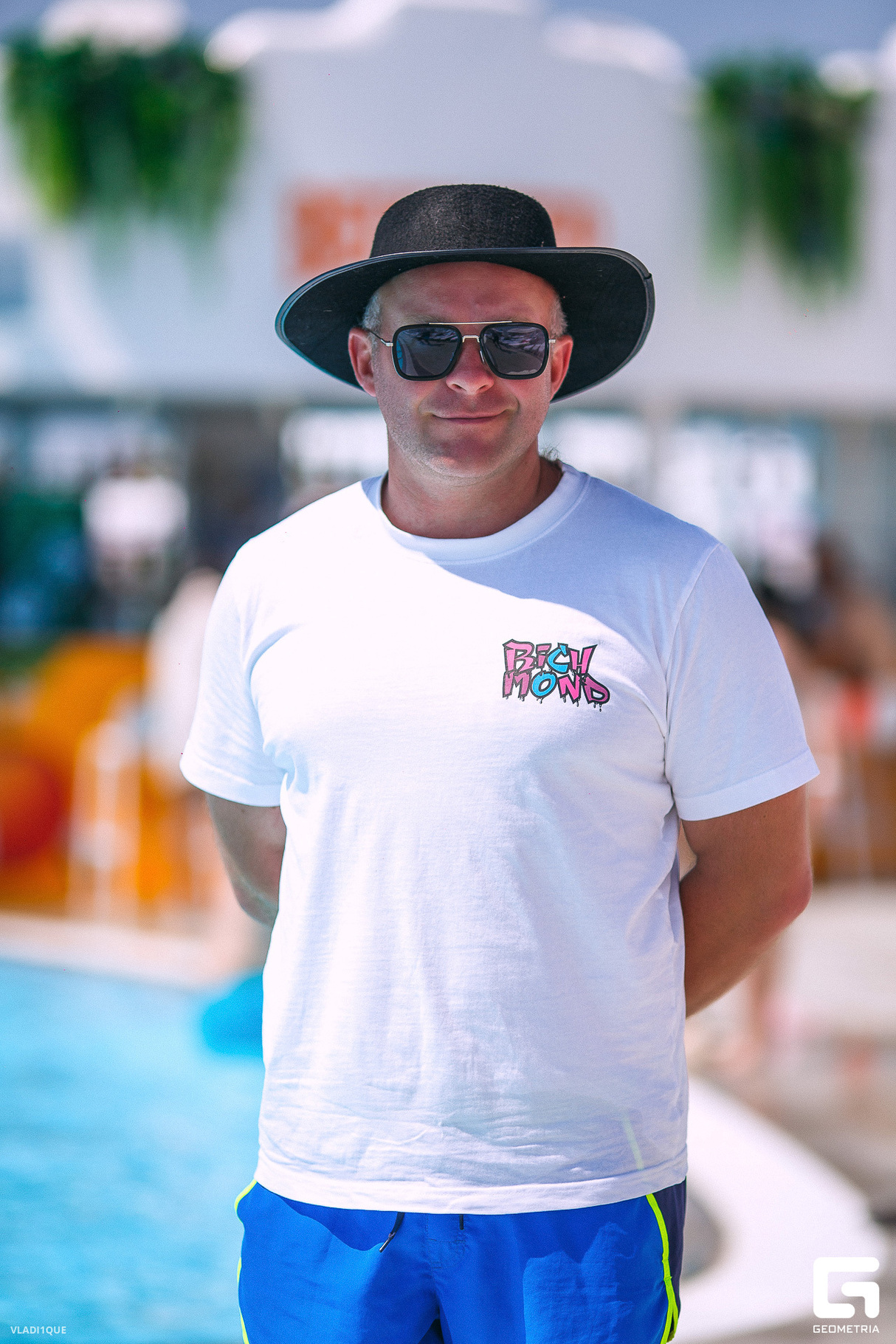 POOL PARTY 25