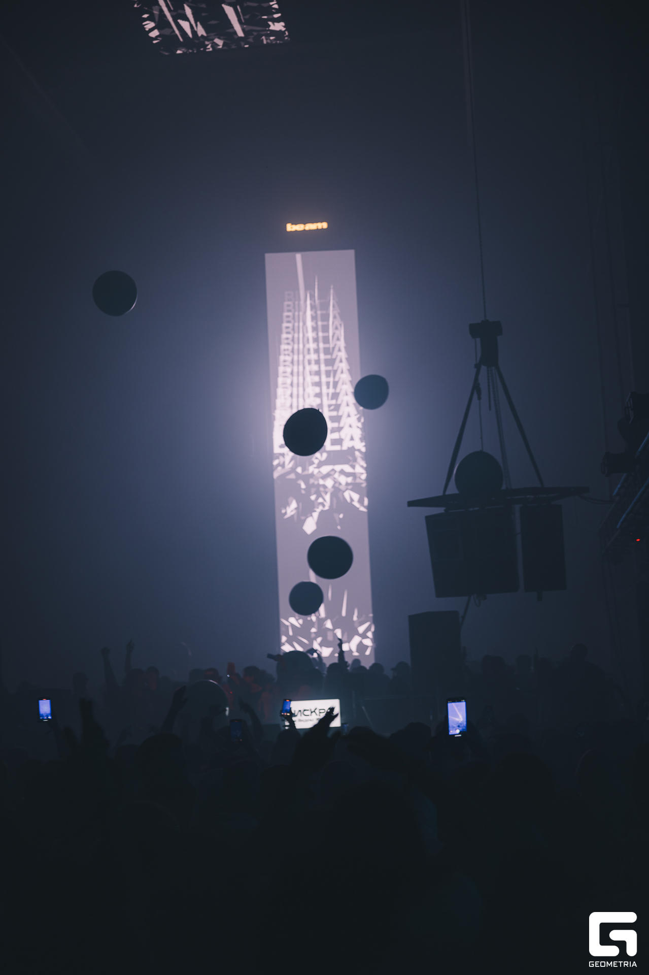 np-302-пари ночь0204.jpg