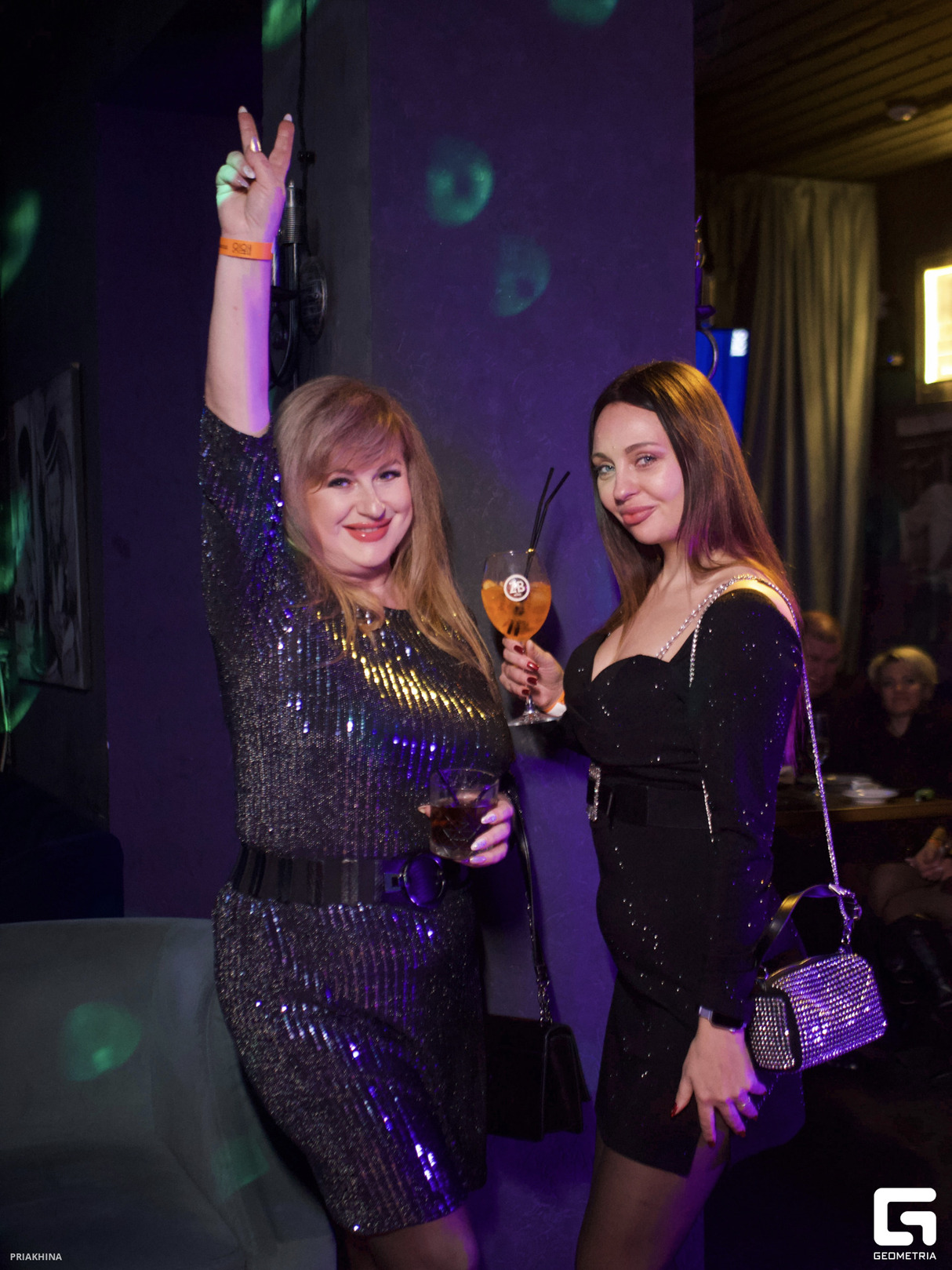Saturday party 10