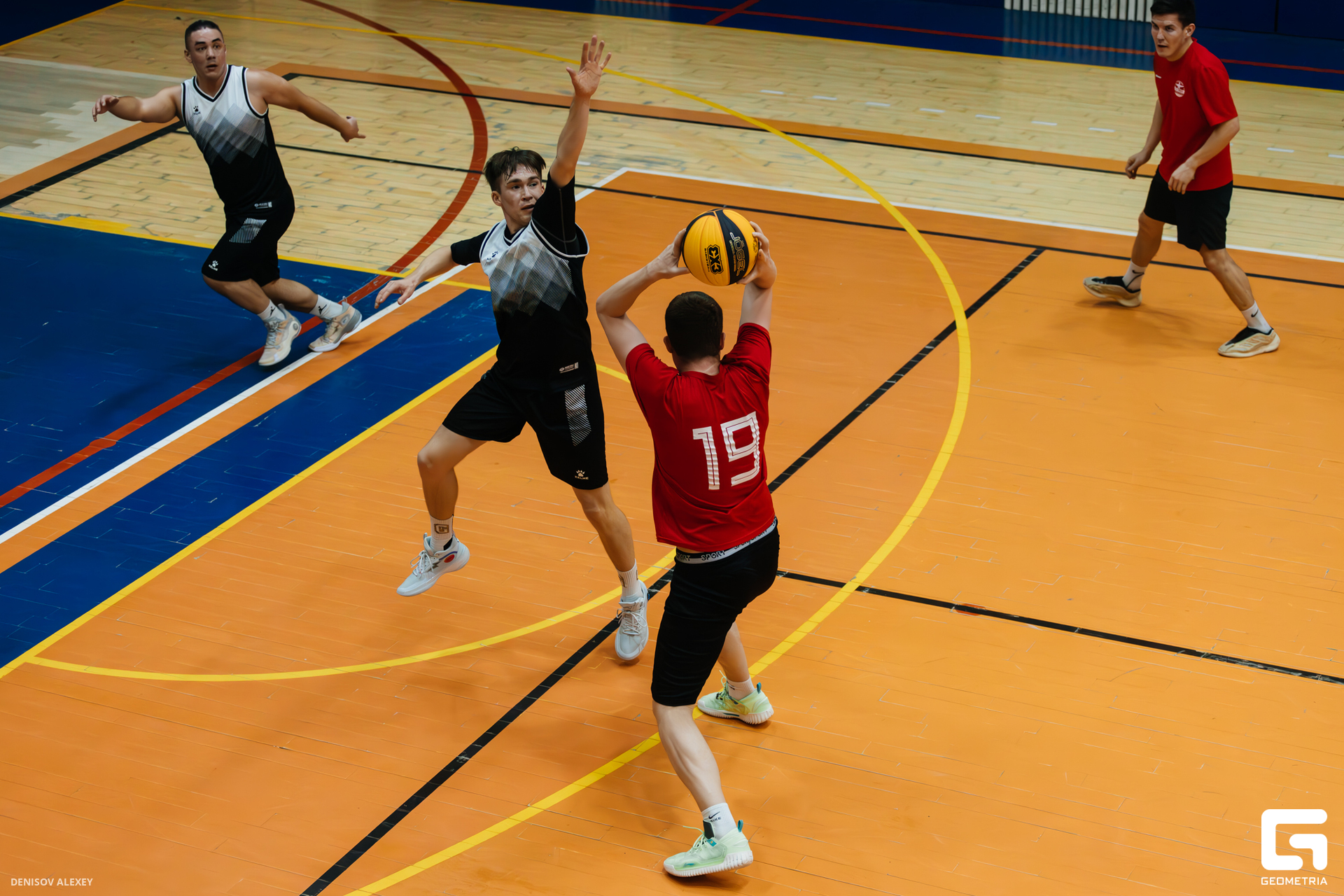 776A0078-Улучшено-Ум. шума.jpg