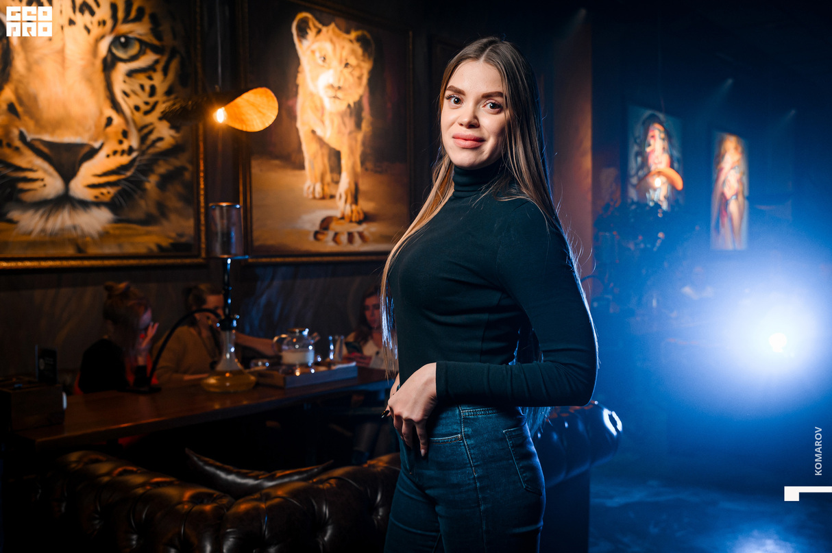 Вечер в лаунж баре 22