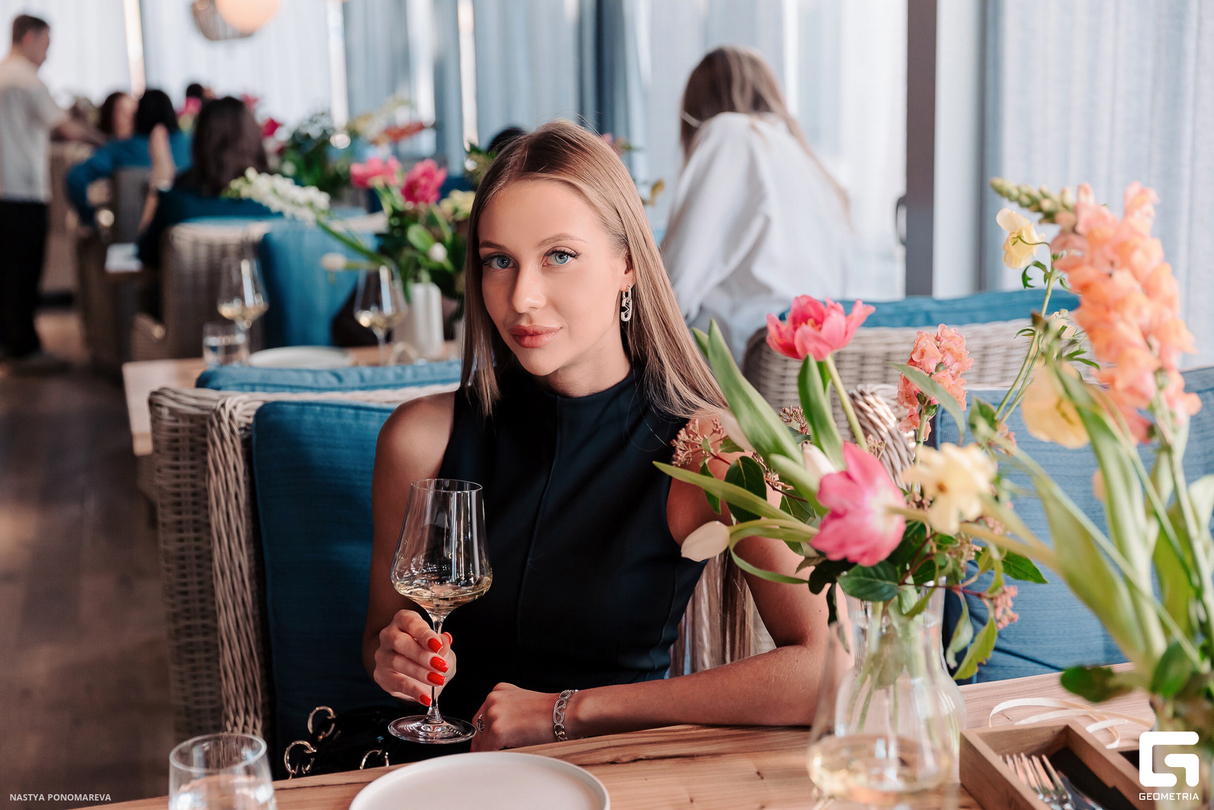 Цветочное утро в Vinedo 28