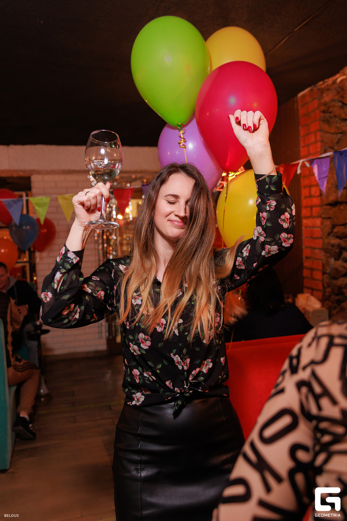 День рождения: 10 лет! 11