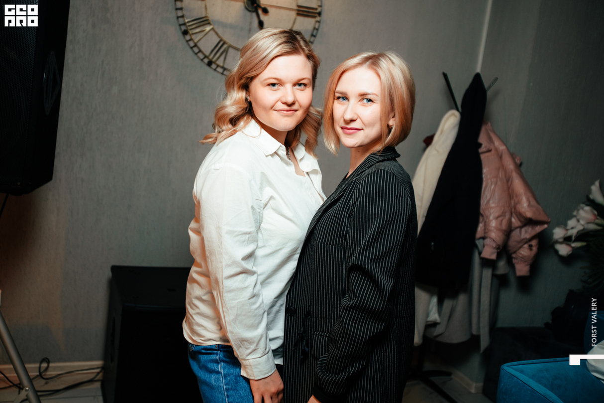 ИЗИ LOUNGE | PANTHER 18
