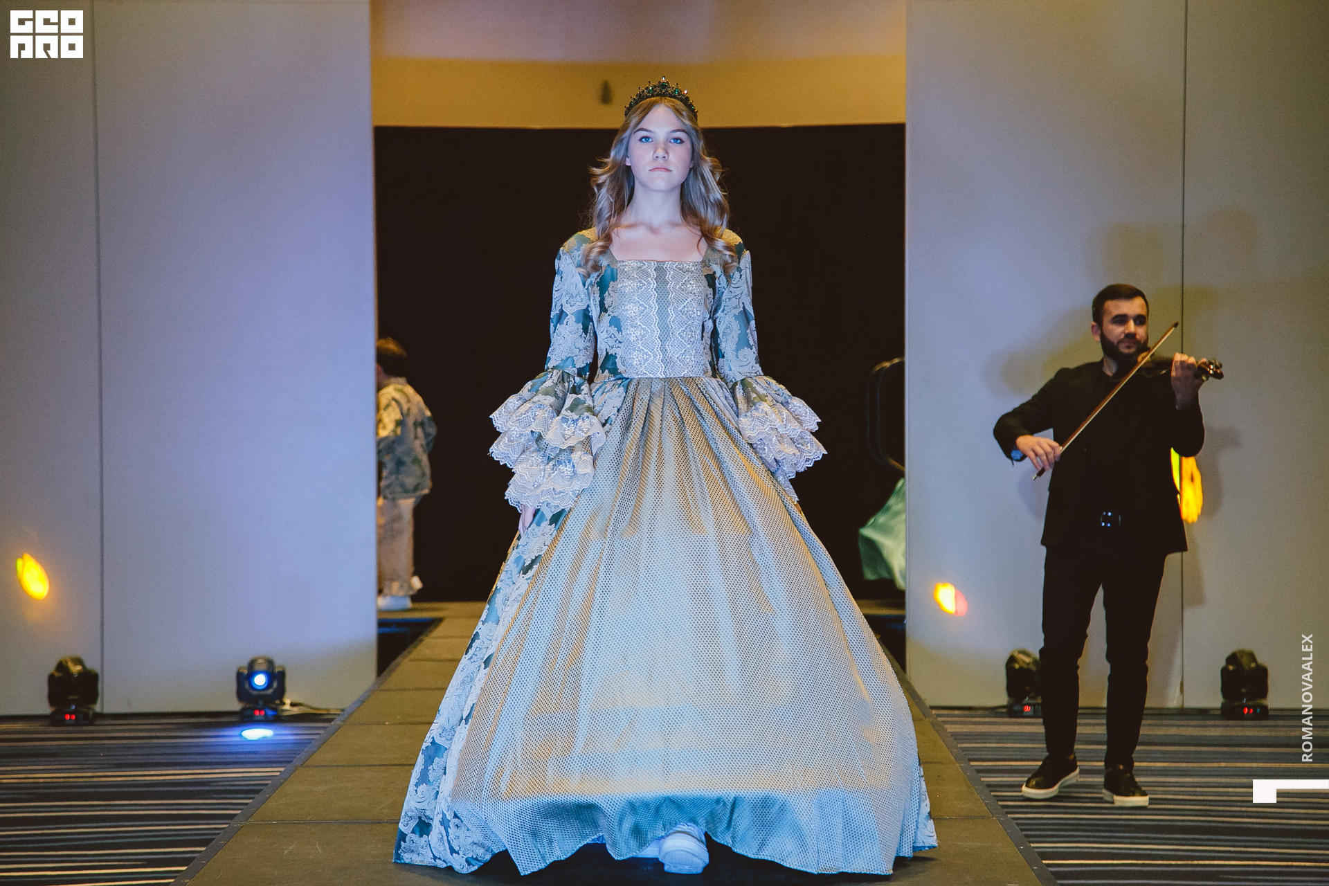 039 221011 025458 @romanovaalex.jpg