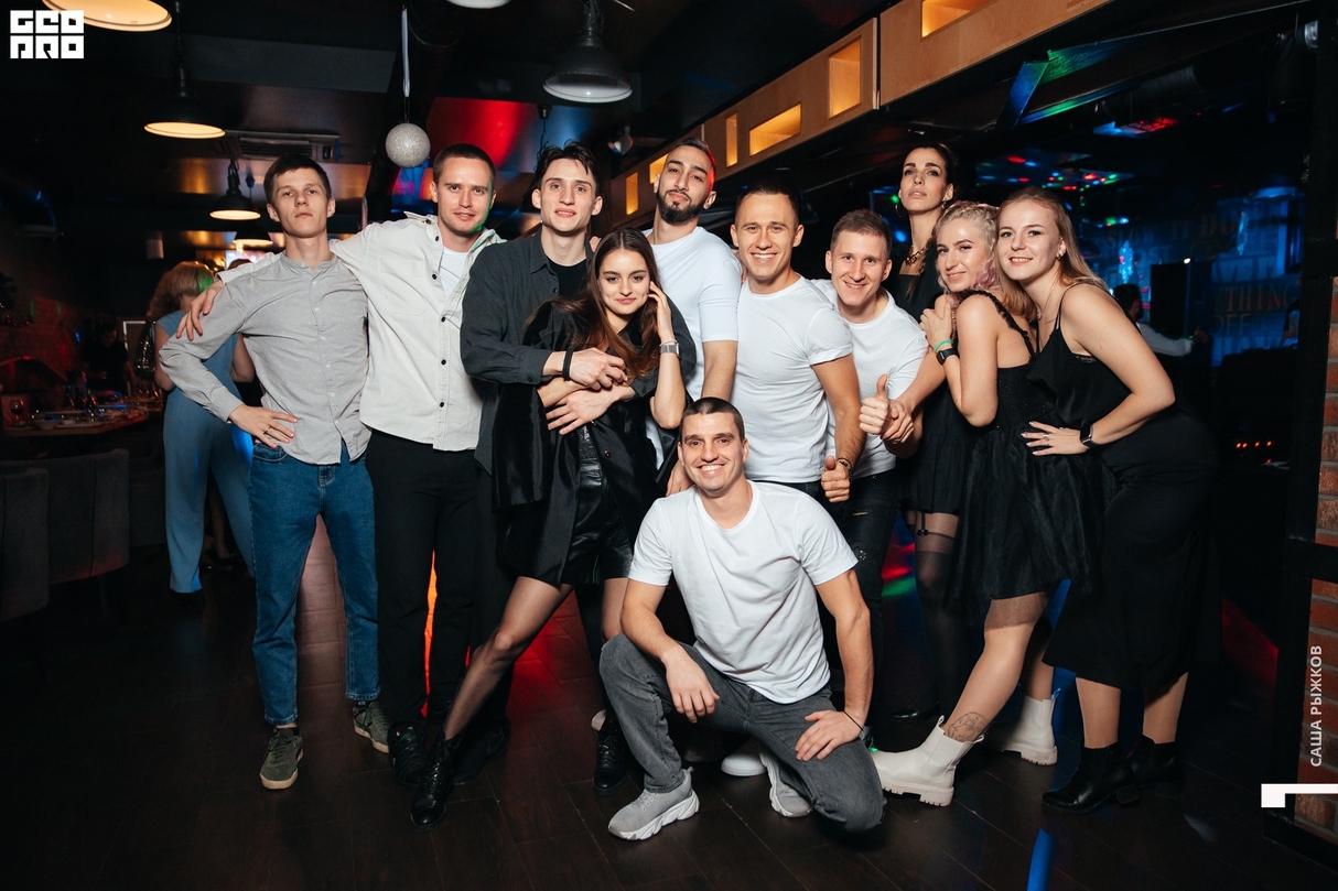 Saturday party 8