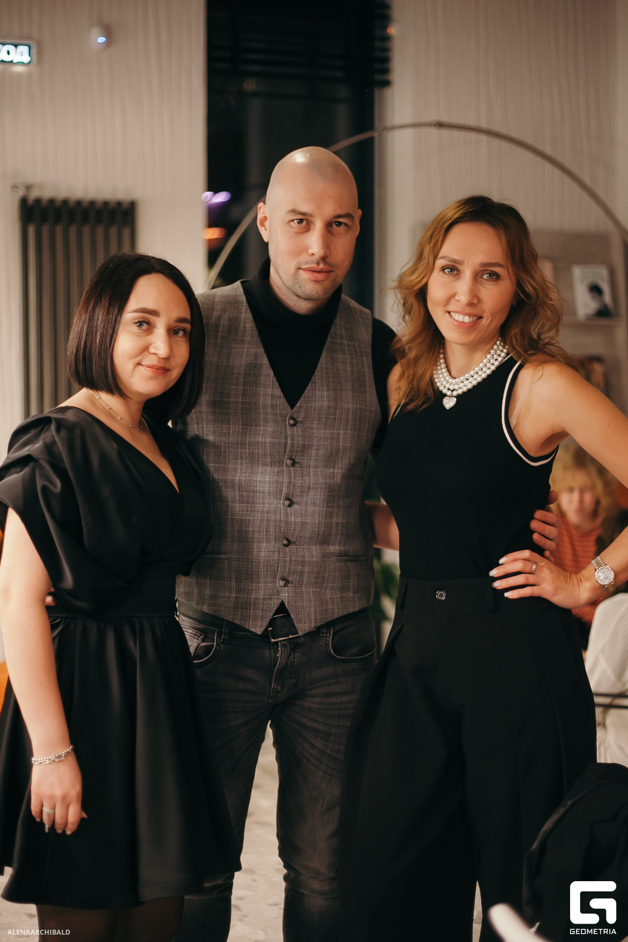 2023-12-02 18-00-57_alenaarchibald044.JPG