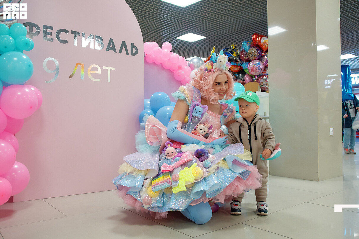 День рождения ТРЦ "Фестиваль" 15
