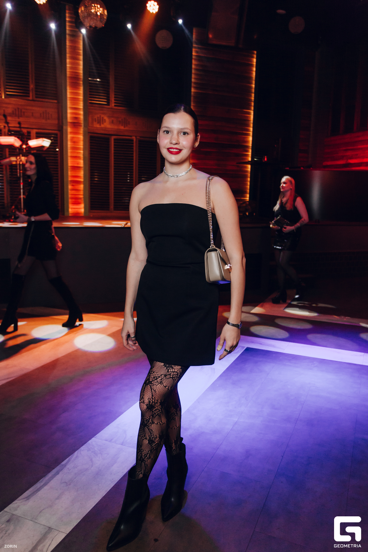 034-19-44-05-19-12-24- Zorin.jpg