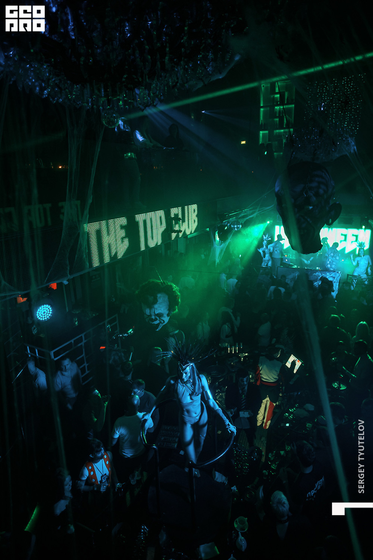 HALLOWEEN IN THE TOP CLUB 21