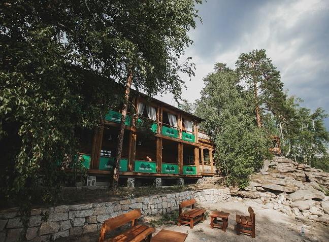 Клуб-отель «Золотой Пляж»