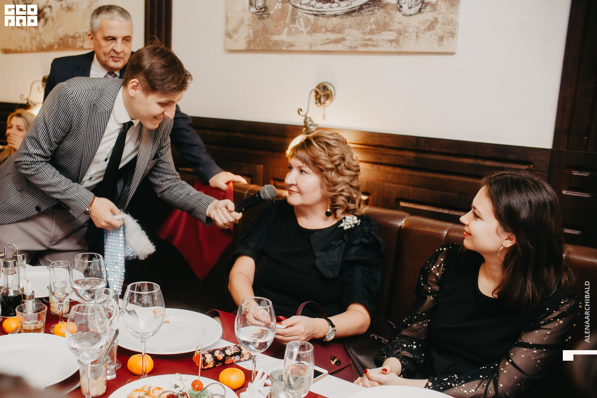 2019-12-31 21-30-25_alenaarchibald_0052.jpg