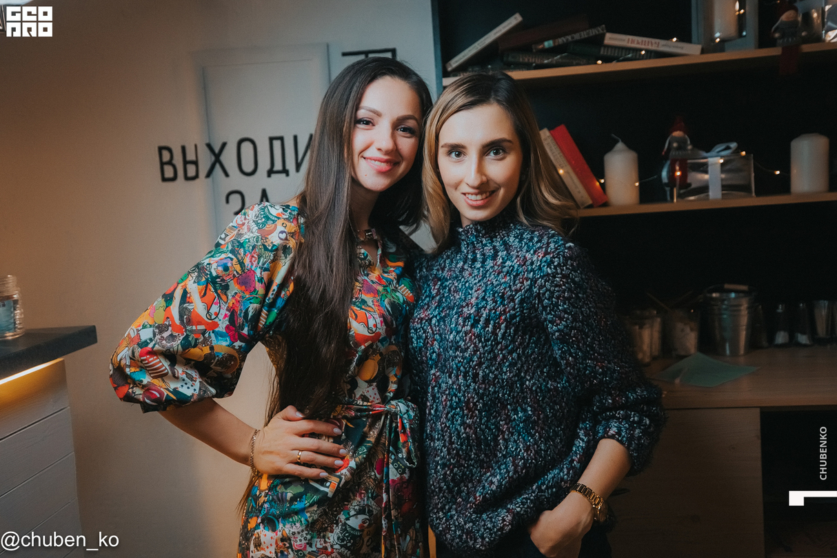 Рождественский праздник в FOOD Story cafe для детей в День Святого Николая 25